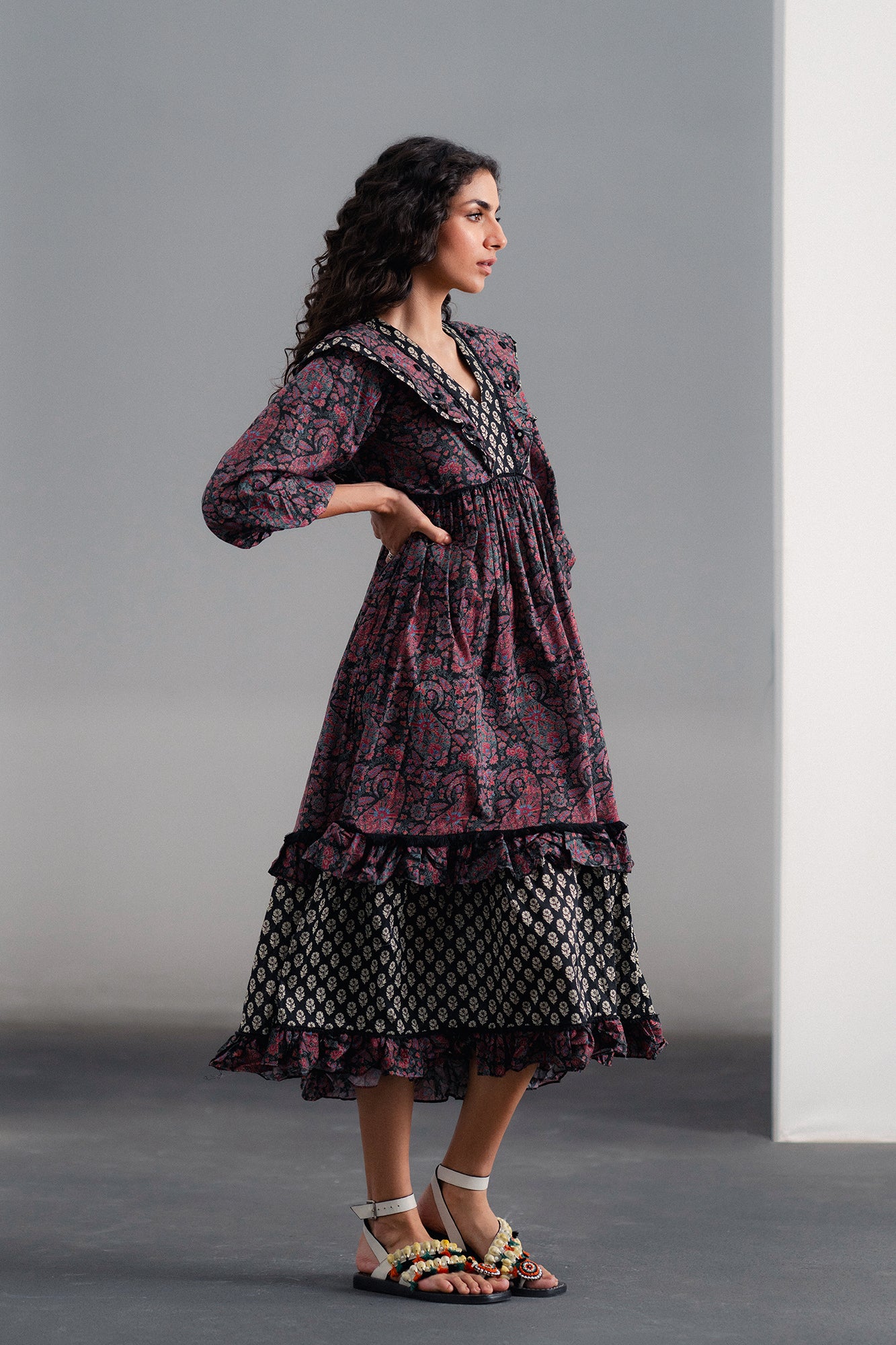 DRESS (E120/901/0043)
