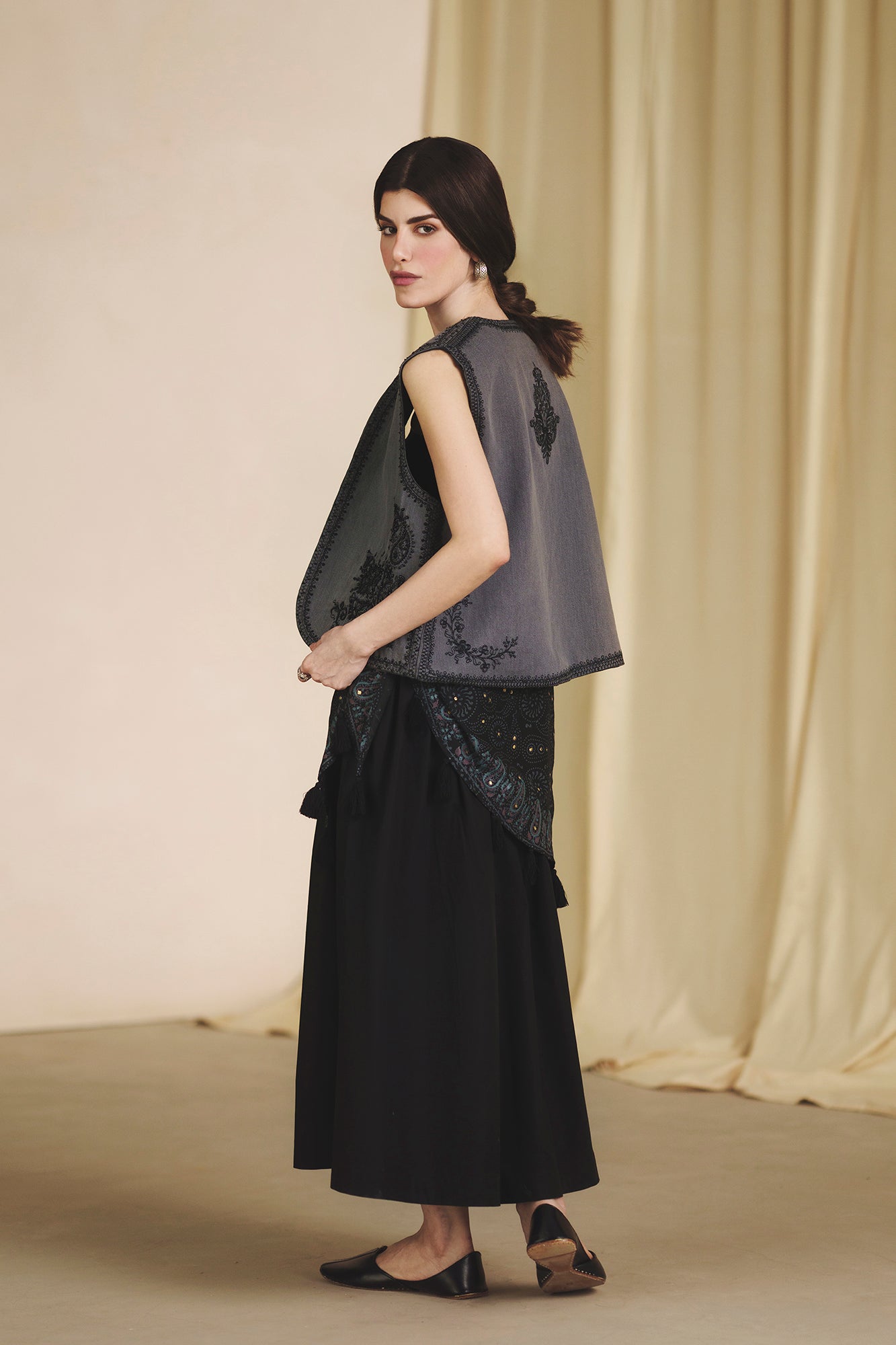 WAIST COAT (E0068/120/903)