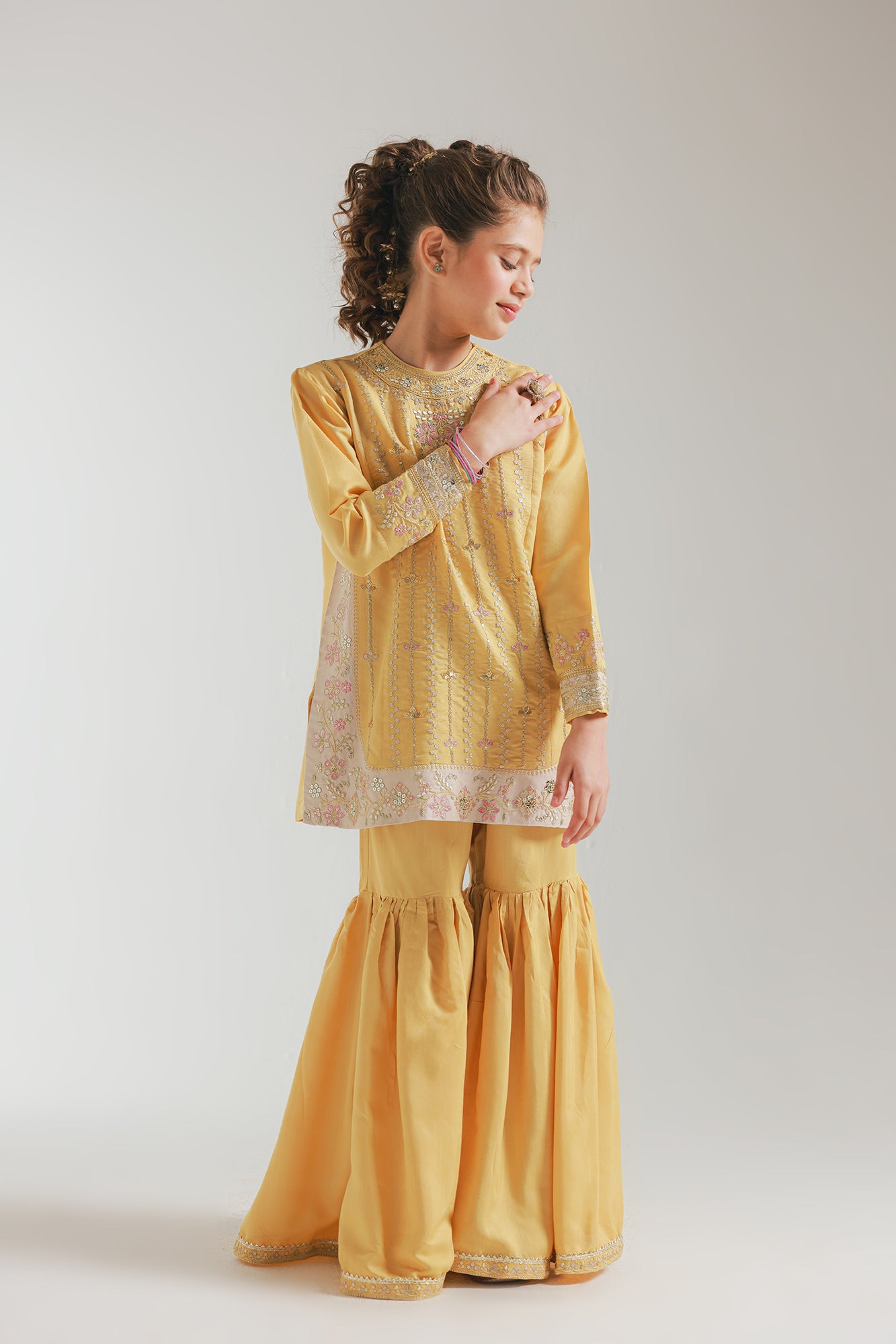 EMBROIDERED SUIT (E0202/415/114)