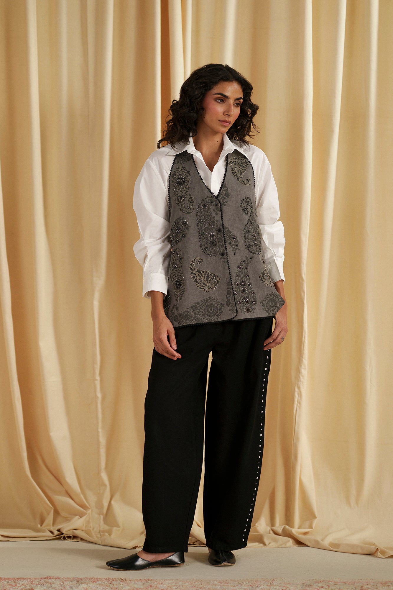 WAISTCOAT (E0257/120/916)