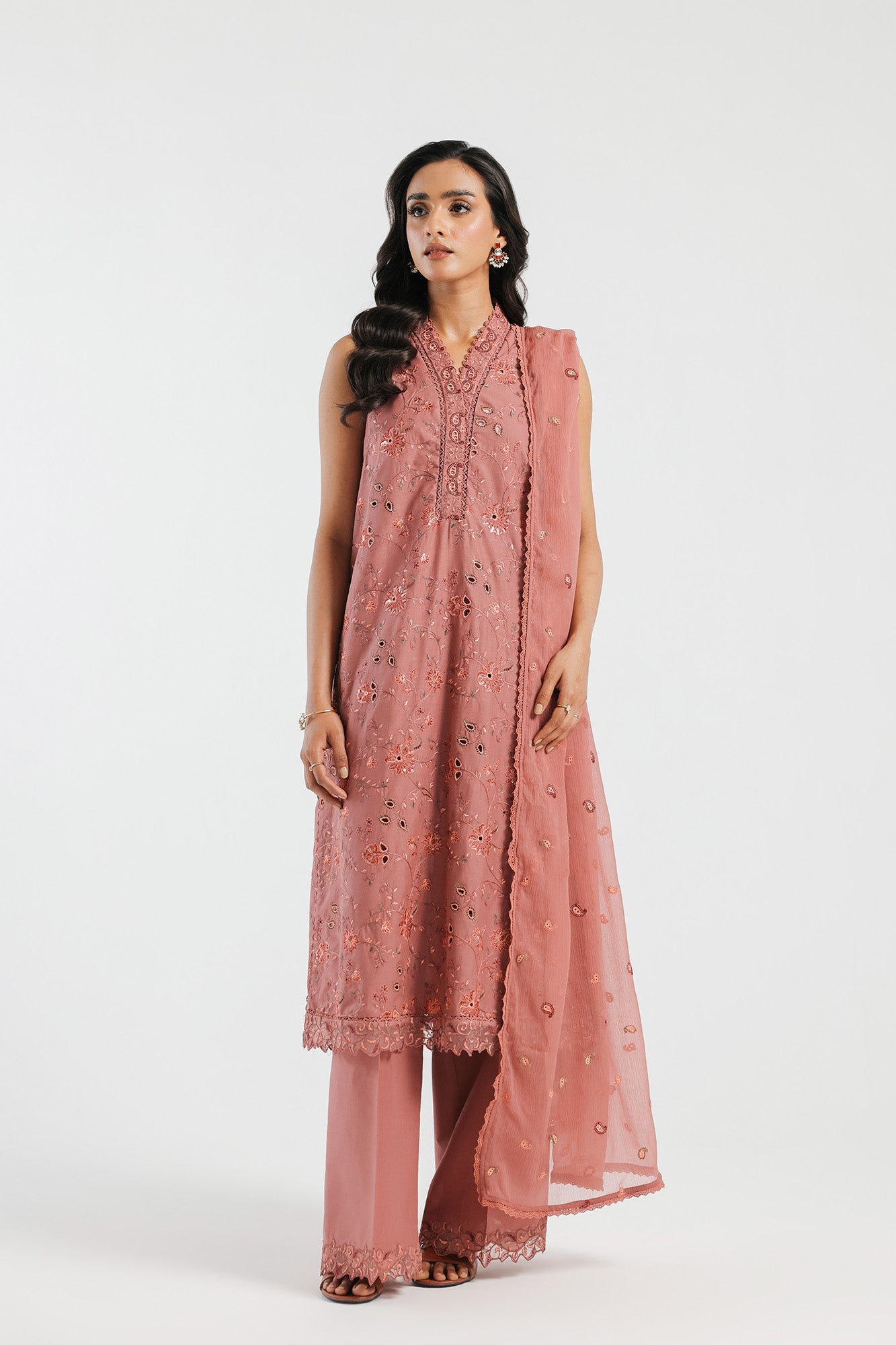 EMBROIDERED SUIT (E0595/105/311)