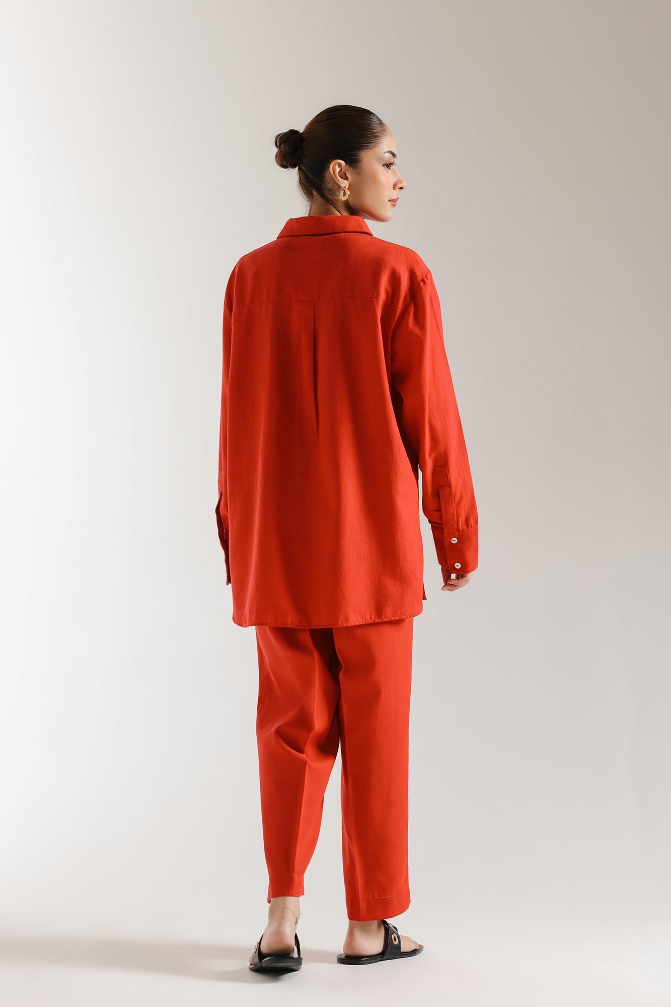 EMBROIDERED SUIT (E0606/106/310)