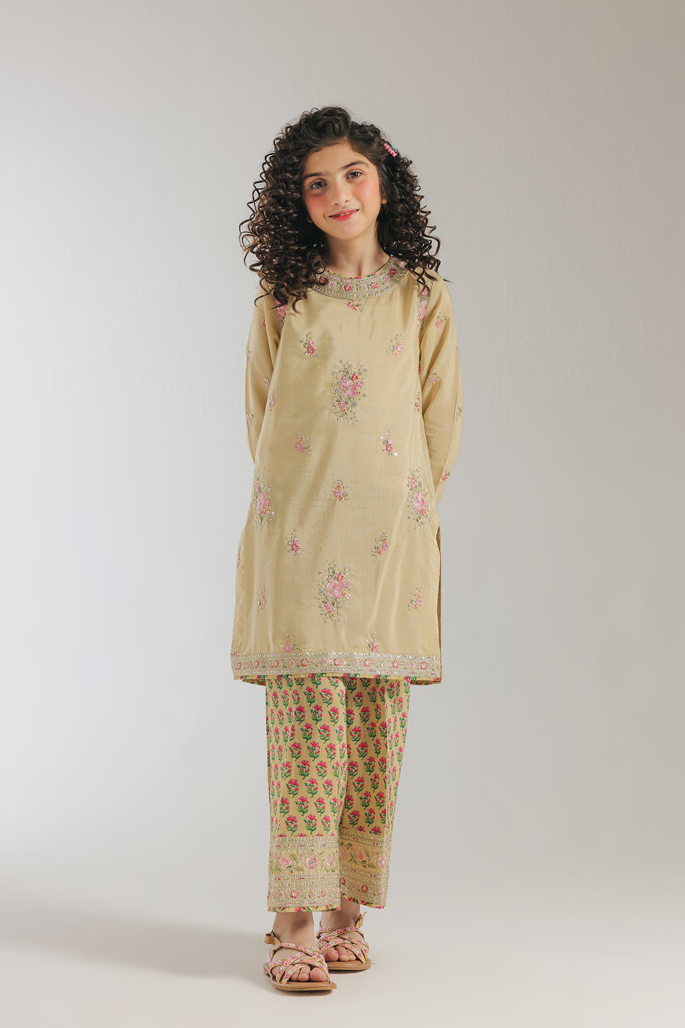 EMBROIDERED SUIT (E0607/404/112)