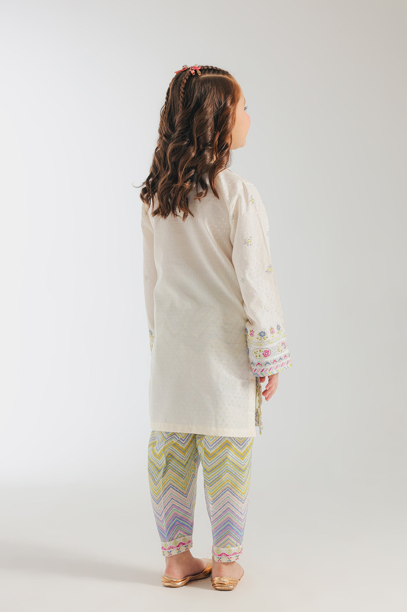 EMBROIDERED SUIT (E0613/404/002)