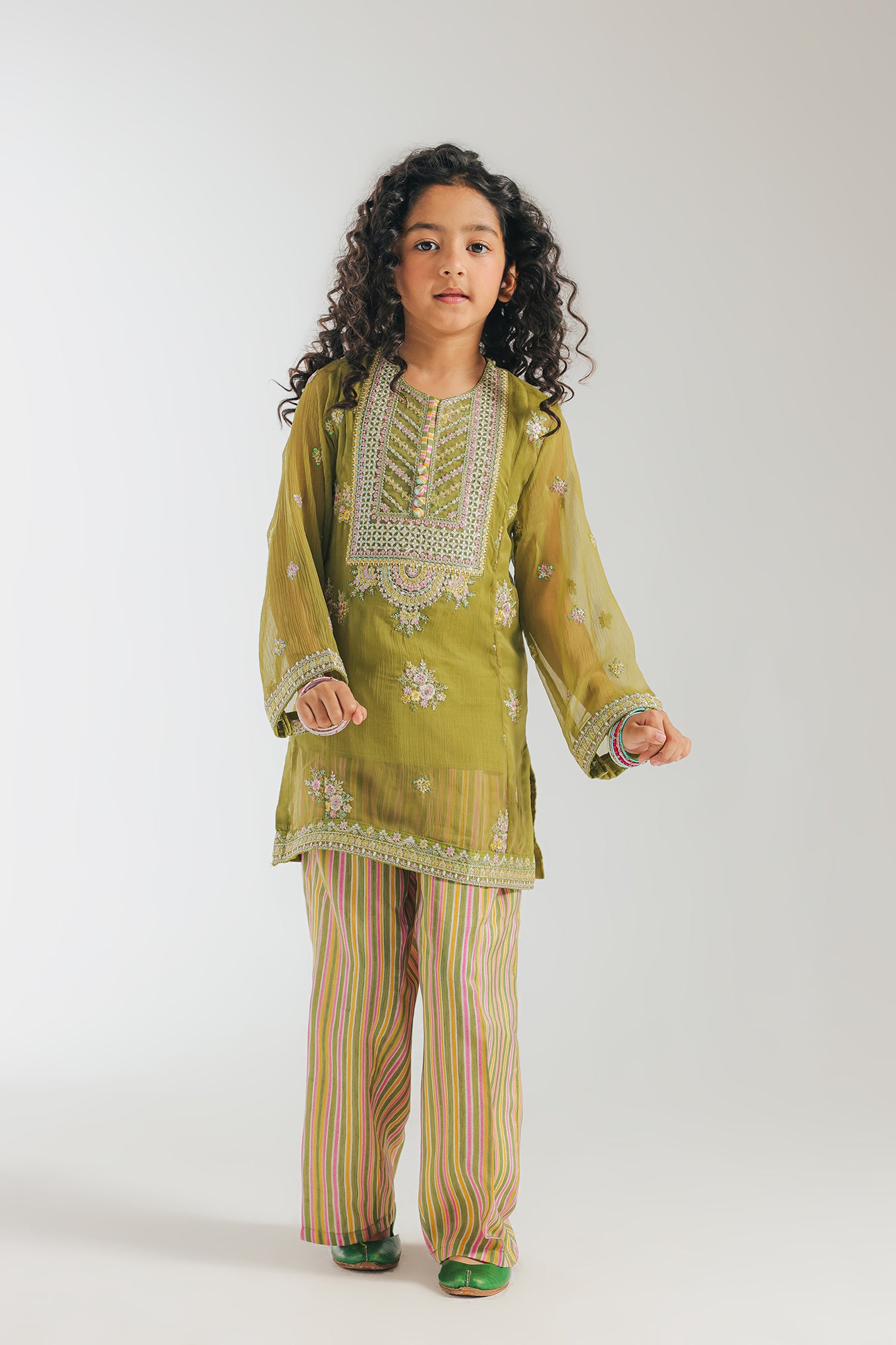 EMBROIDERED SUIT (E0617/404/122)