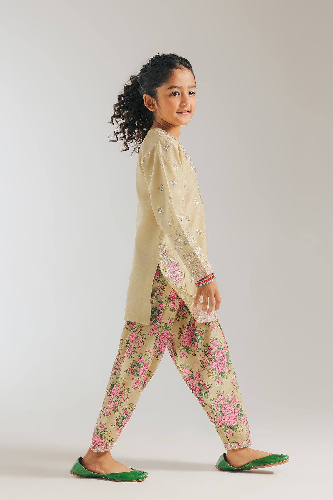 EMBROIDERED SUIT (E0618/404/112)