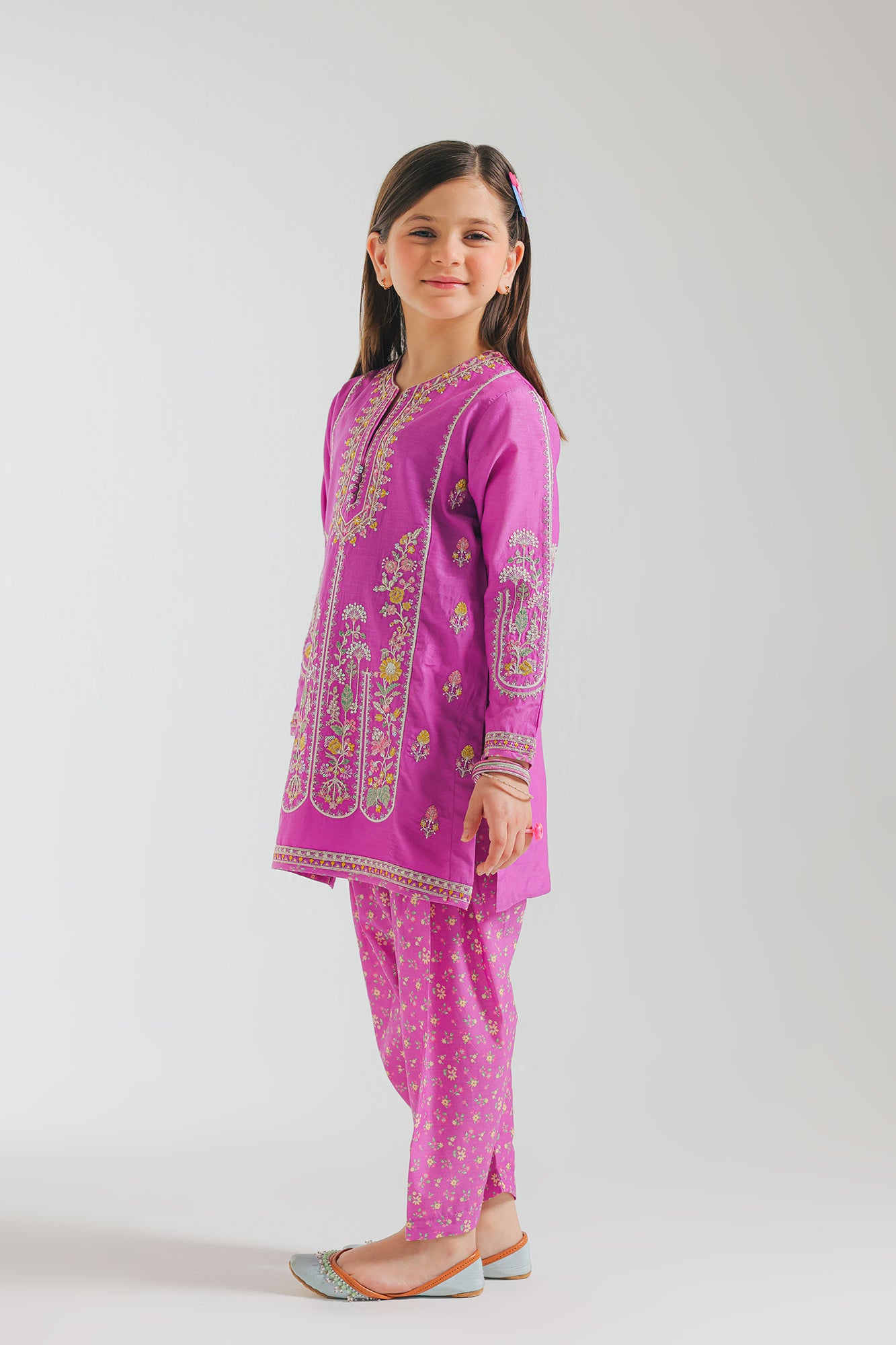 EMBROIDERED SUIT (E0620/404/523)