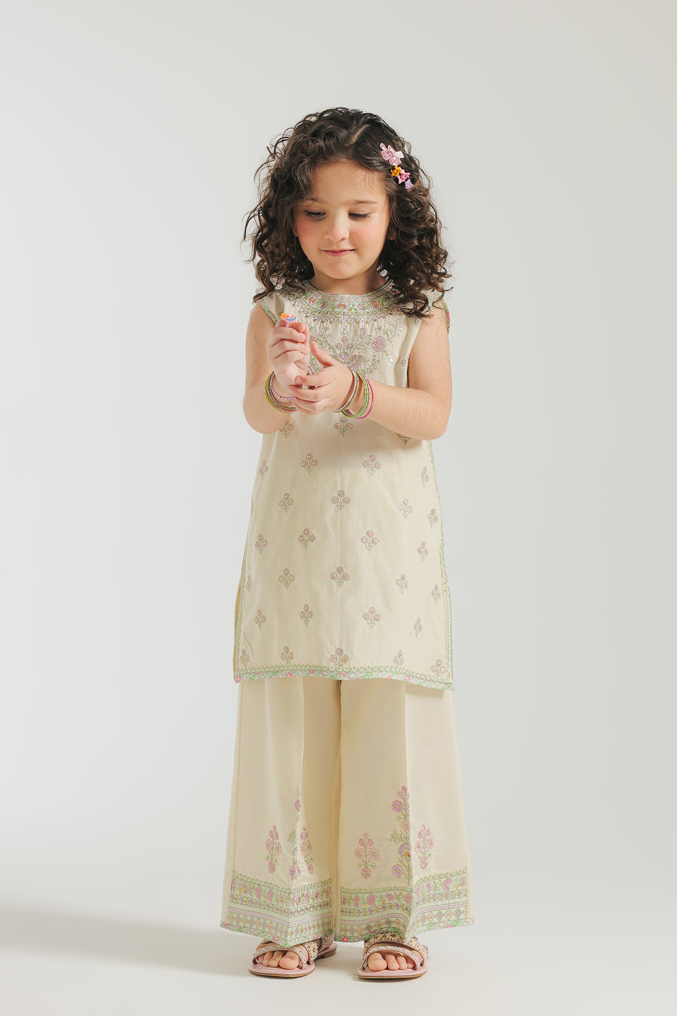 EMBROIDERED SUIT (E0630/404/002)