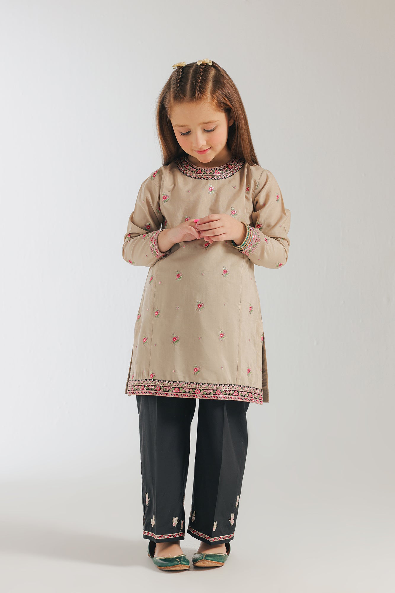 EMBROIDERED SUIT (E0632/404/817)