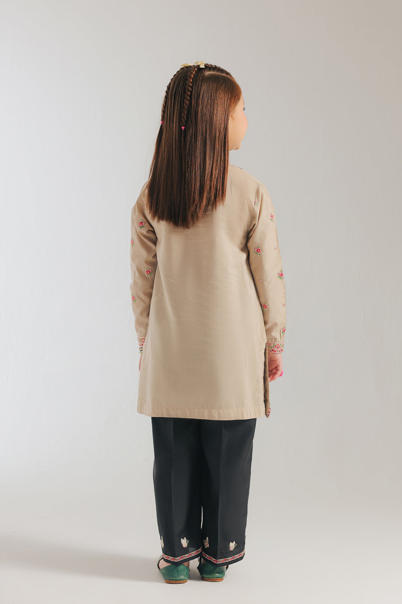 EMBROIDERED SUIT (E0632/404/817)