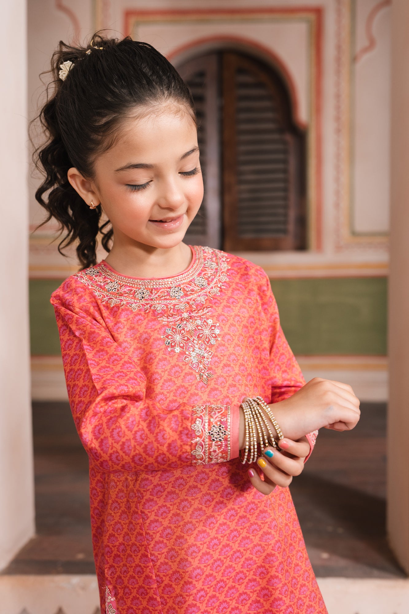 EMBROIDERED SUIT (E0643/404/421)