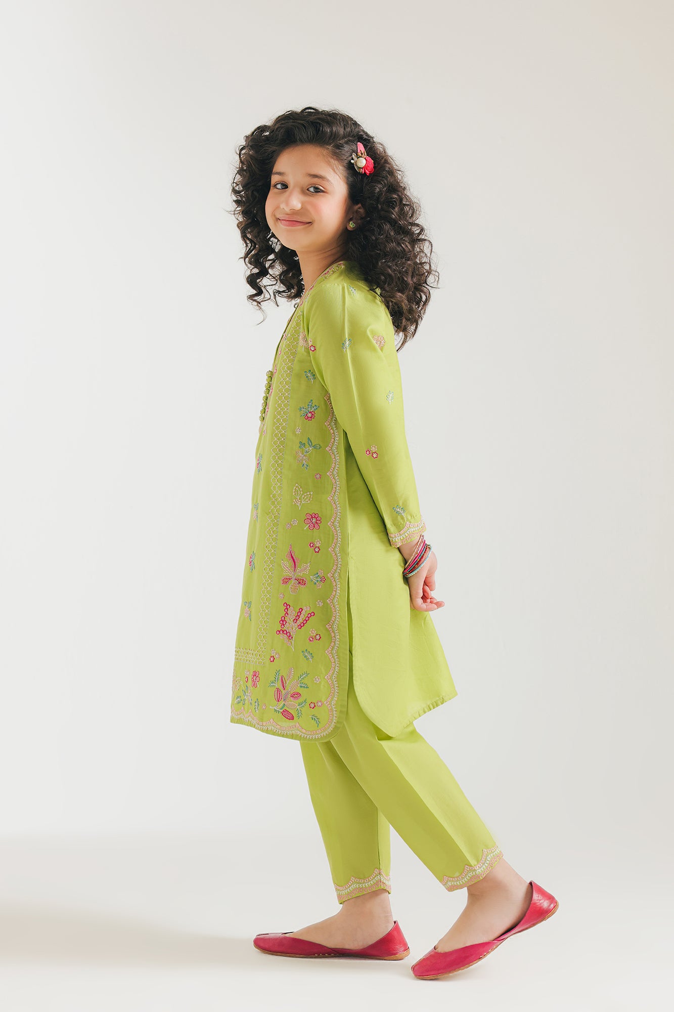 EMBROIDERED SUIT (E0653/404/126)