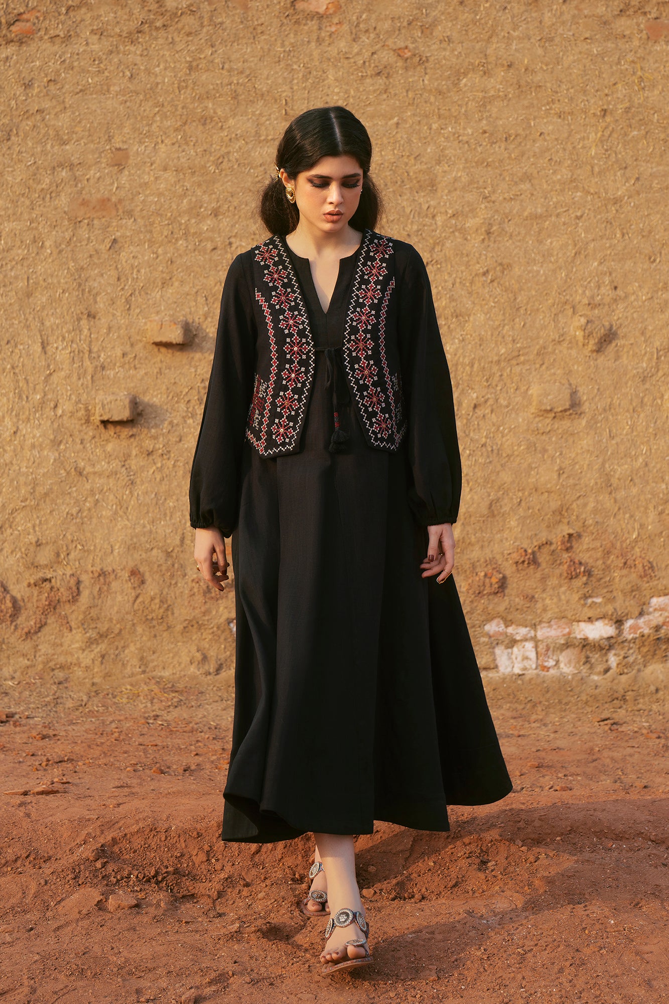 DRESS (E0654/119/901)