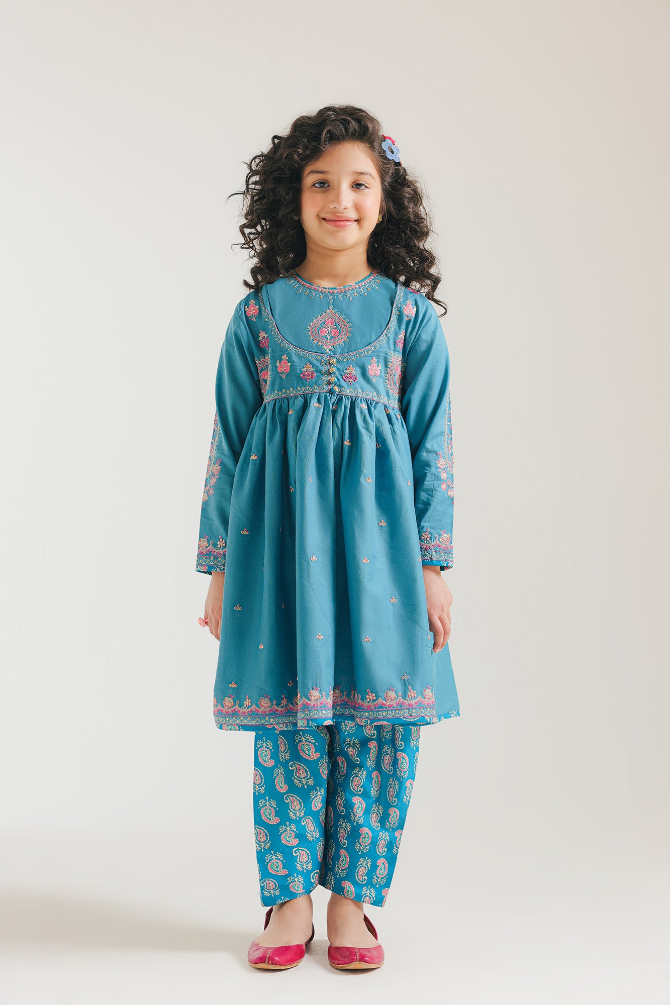 EMBROIDERED SUIT (E0654/404/601)