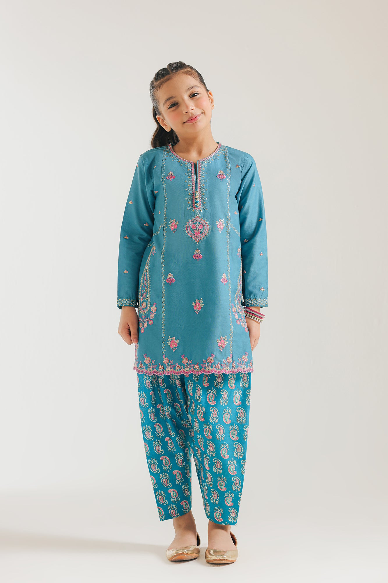 EMBROIDERED SUIT (E0655/404/601)