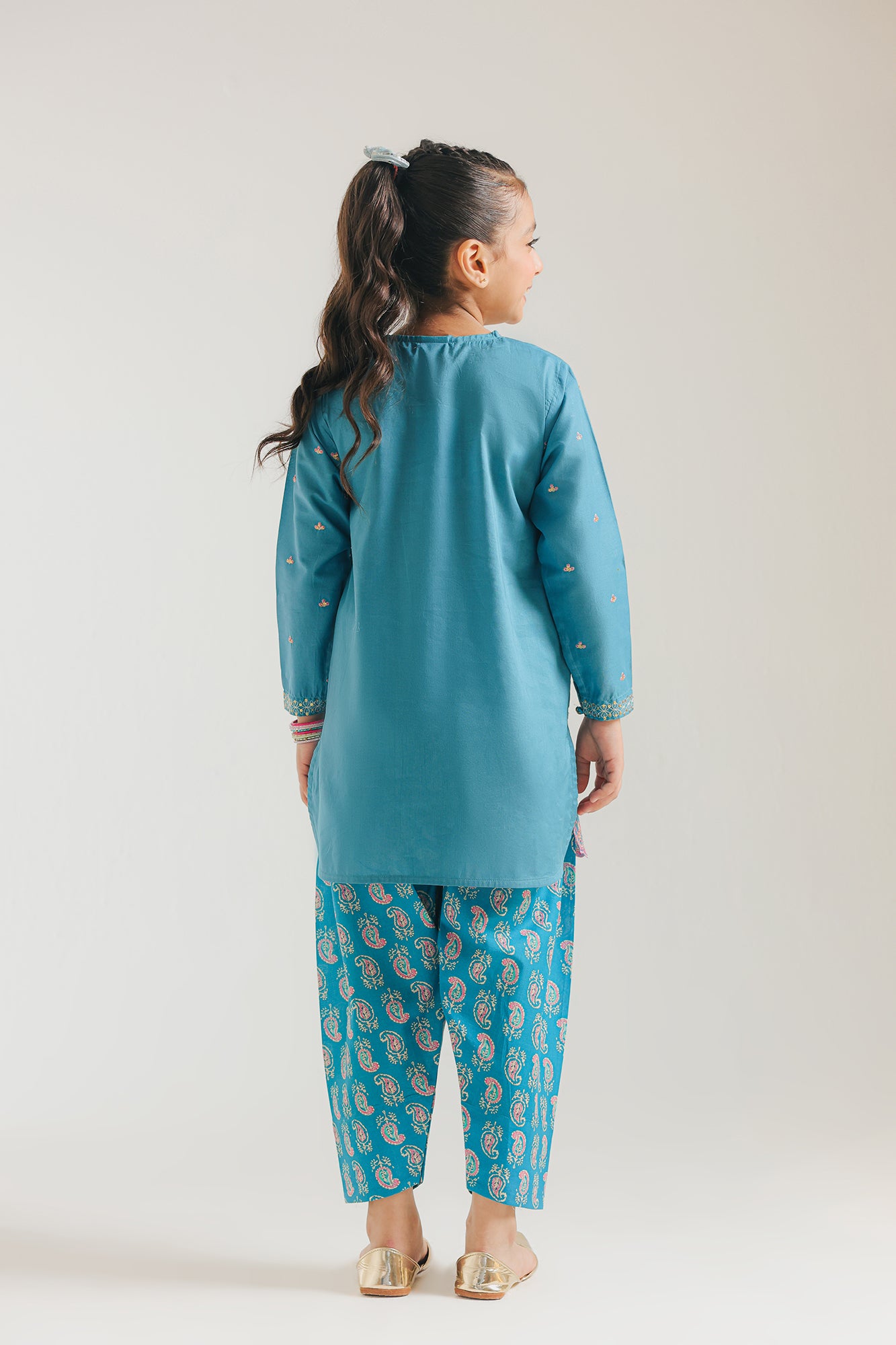 EMBROIDERED SUIT (E0655/404/601)