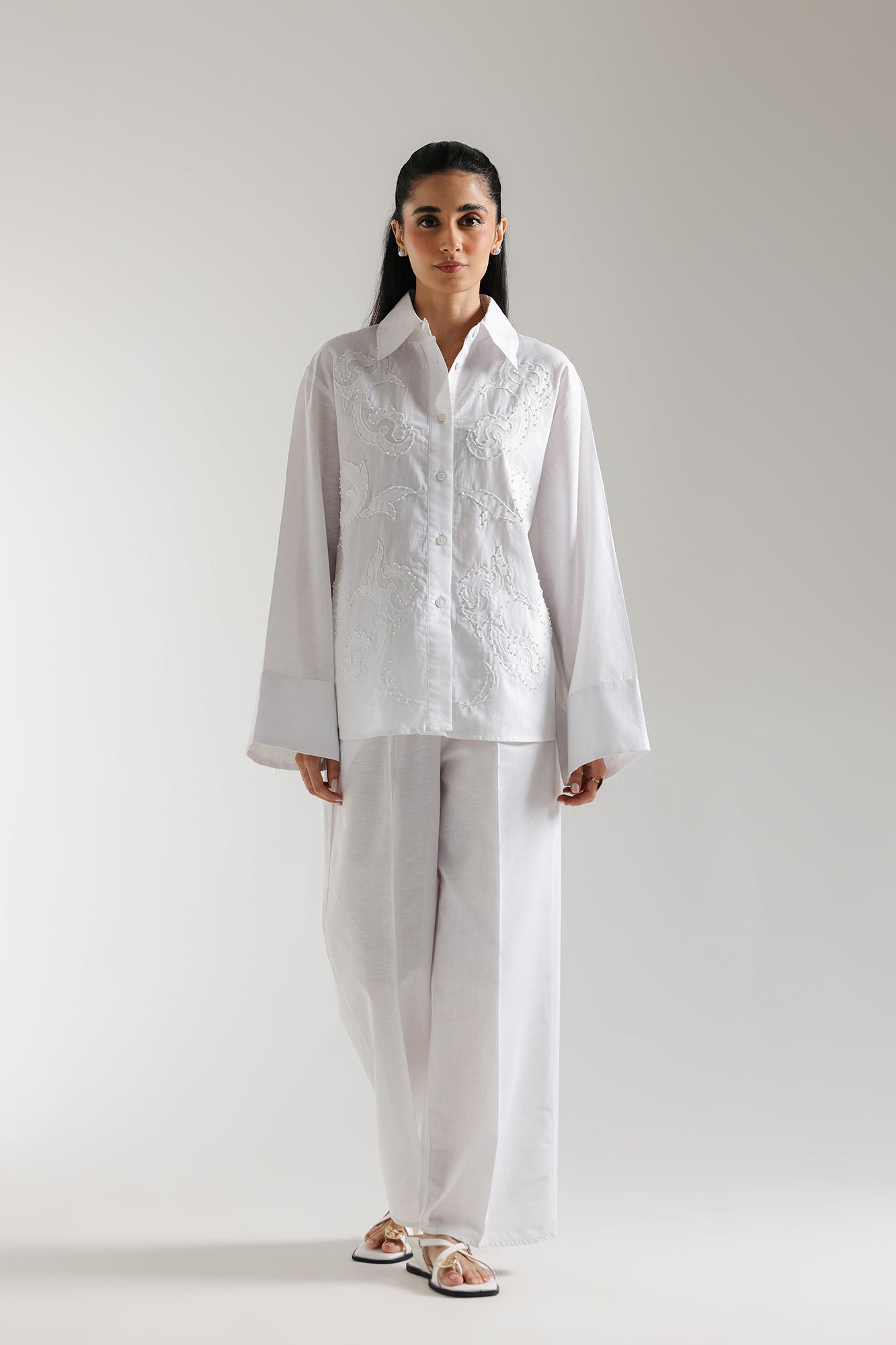 EMBROIDERED SUIT (E0666/106/001)