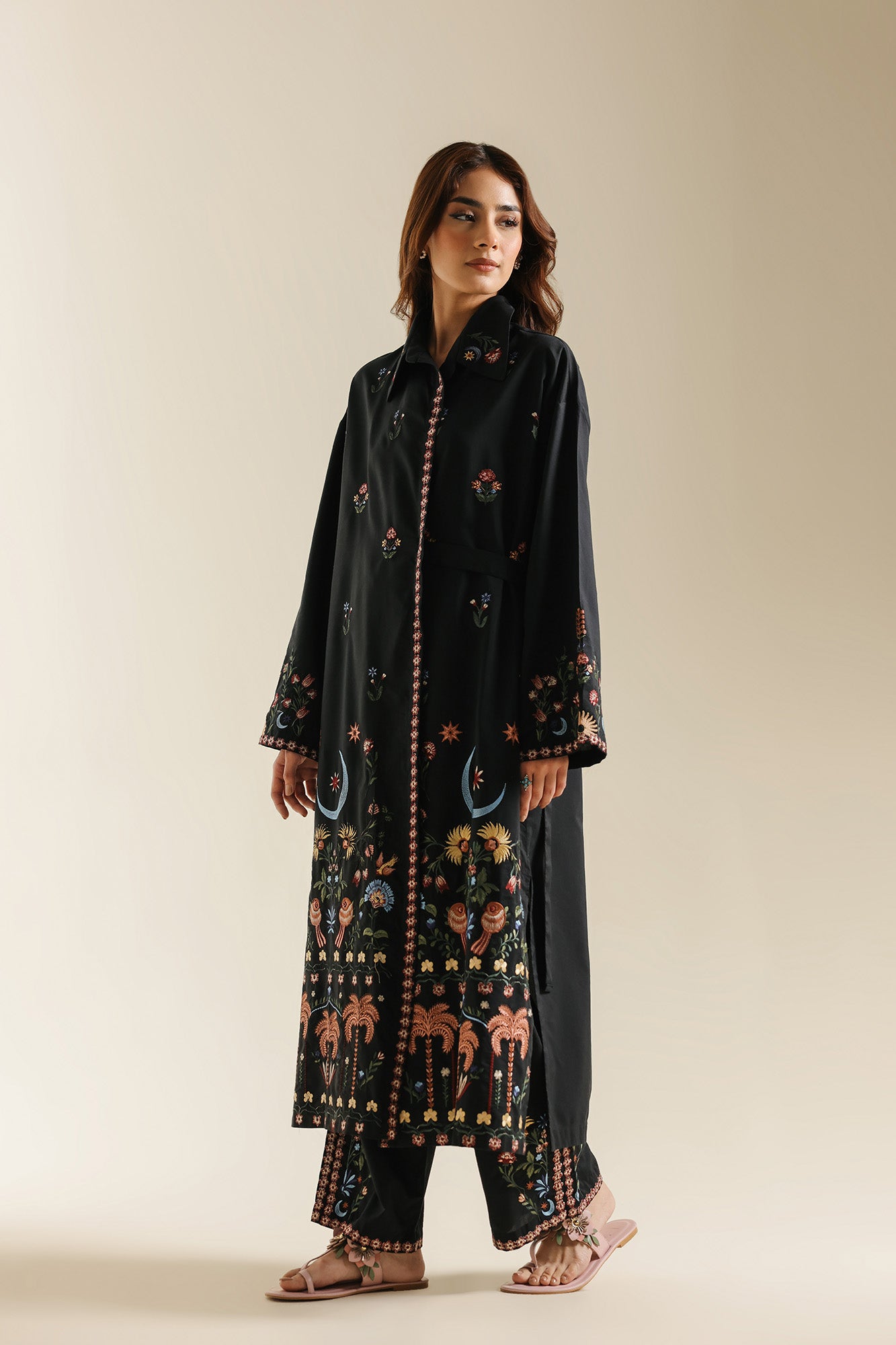 EMBROIDERED SUIT (E0705/119/902)