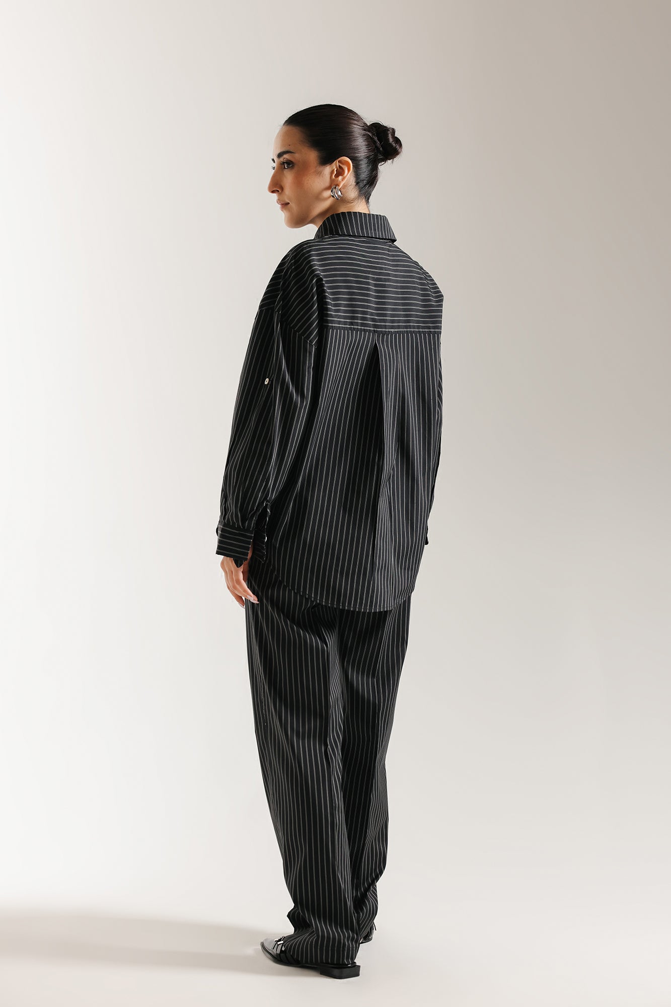 STRIPED SUIT (E0714/116/901)