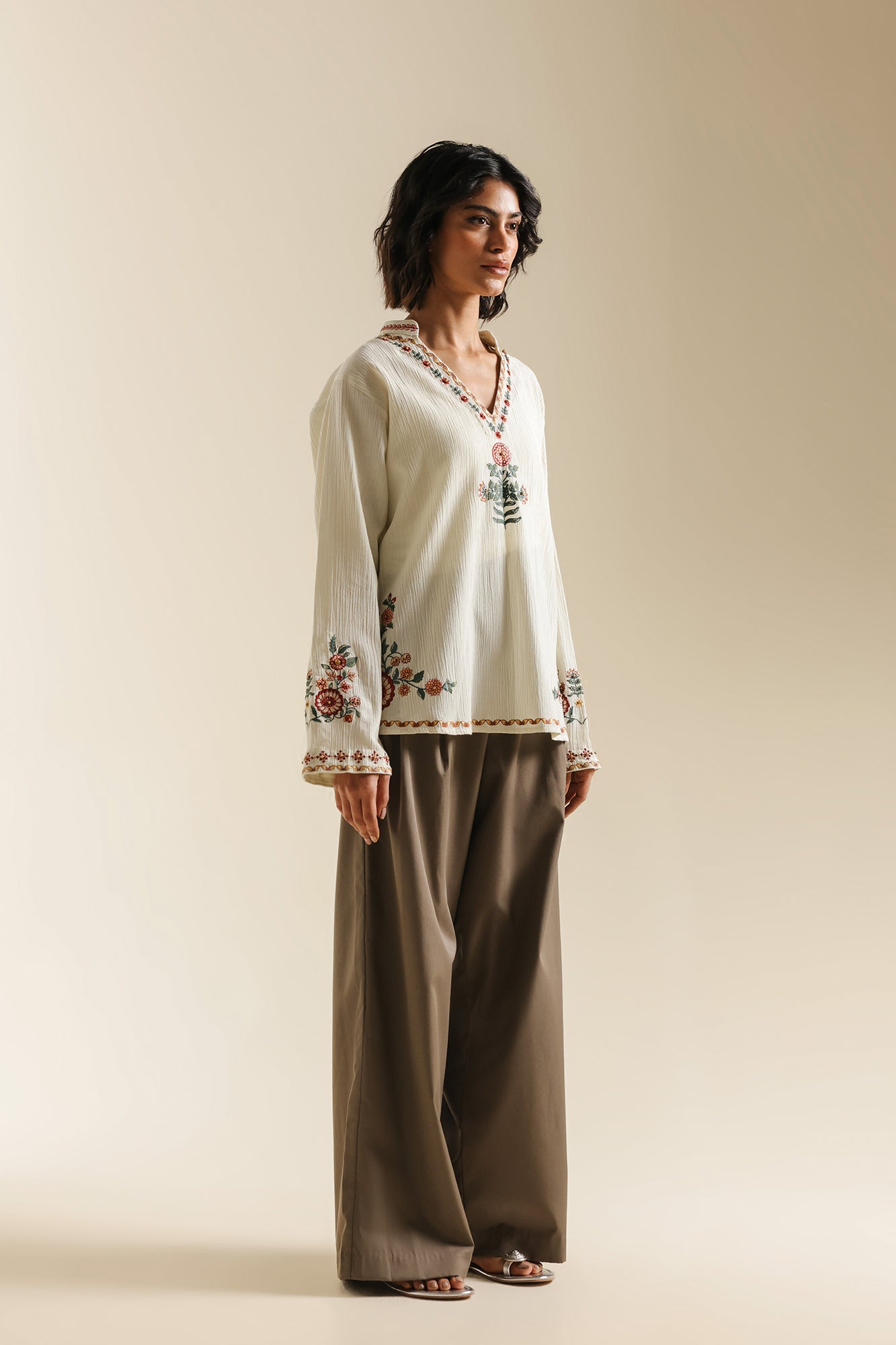 EMBROIDERED SHIRT (E0744/119/004)