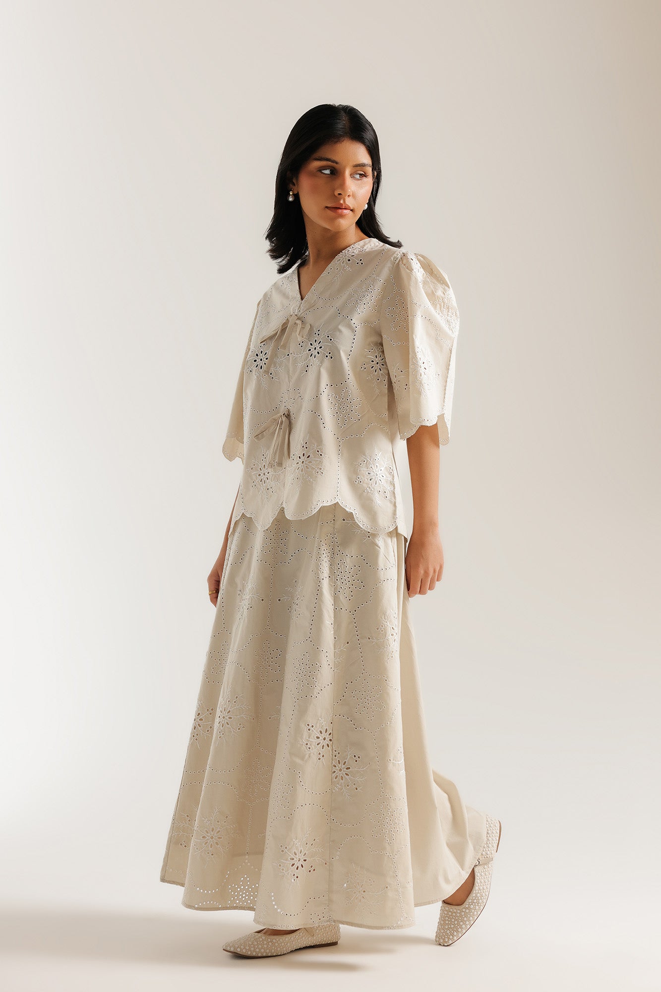 EMBROIDERED SUIT (E0760/106/006)