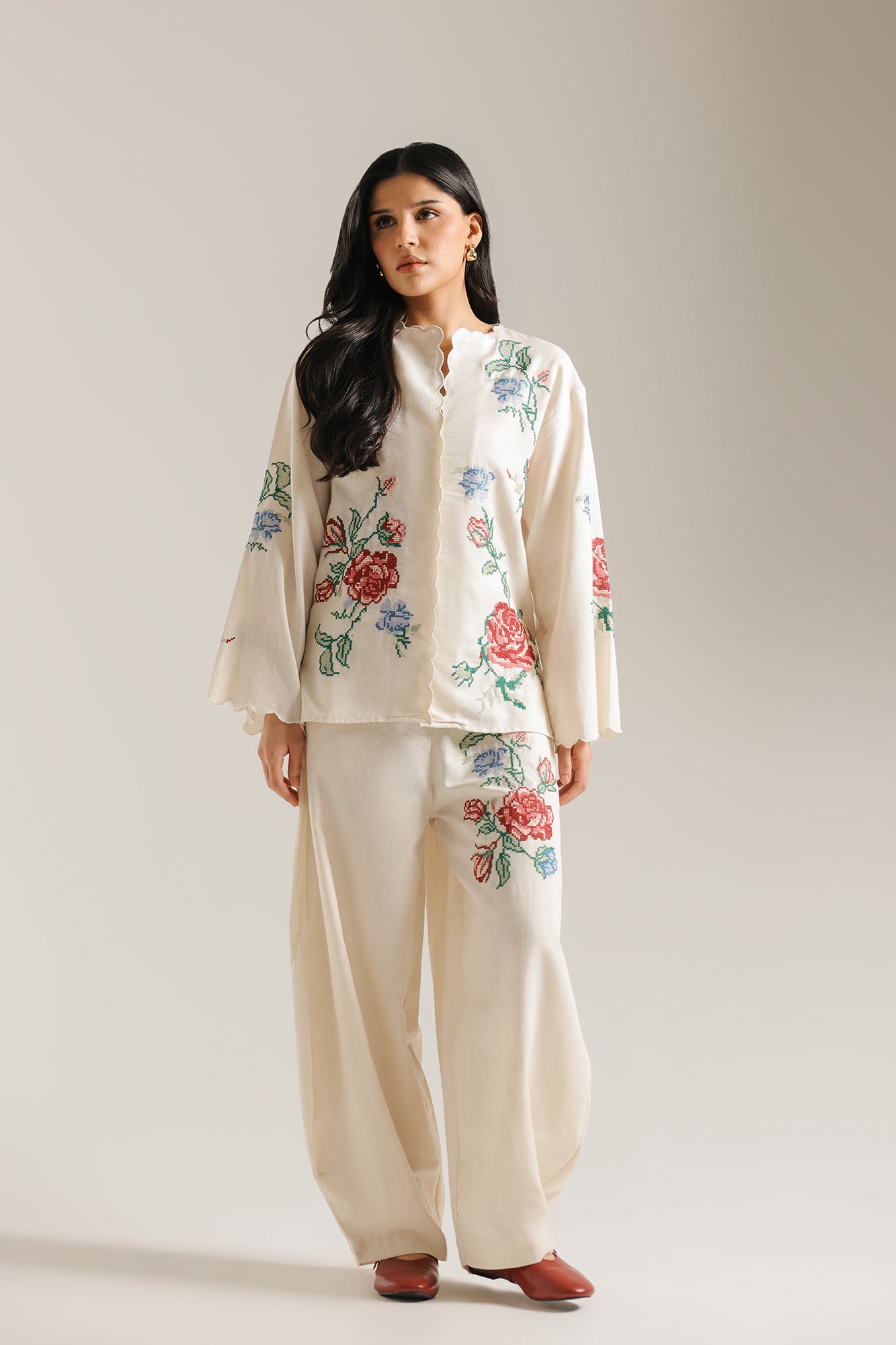 EMBROIDERED SUIT (E0786/106/003)