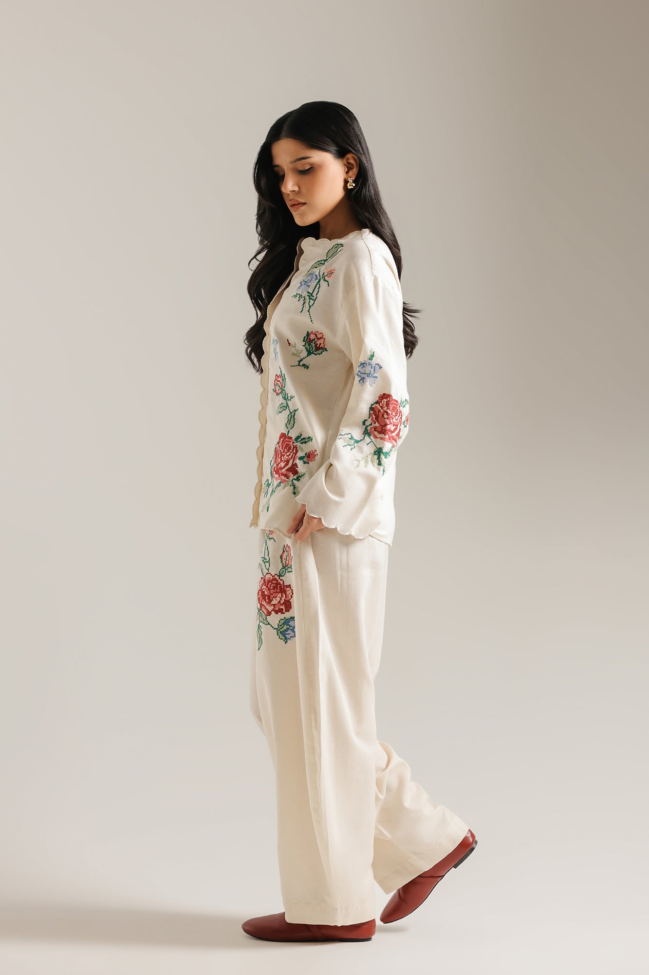 EMBROIDERED SUIT (E0786/106/003)
