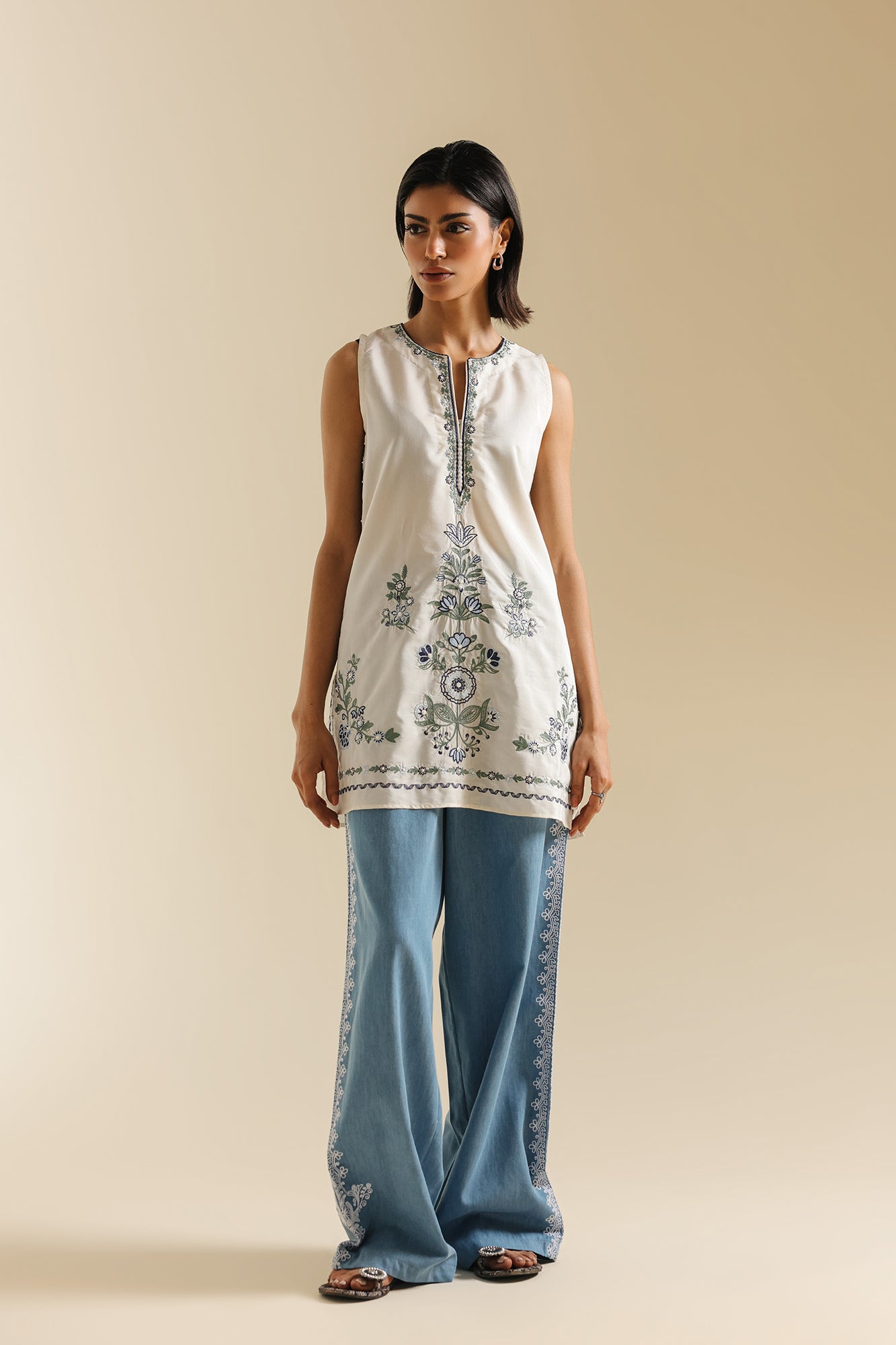 EMBROIDERED KURTI (E0787/119/004)