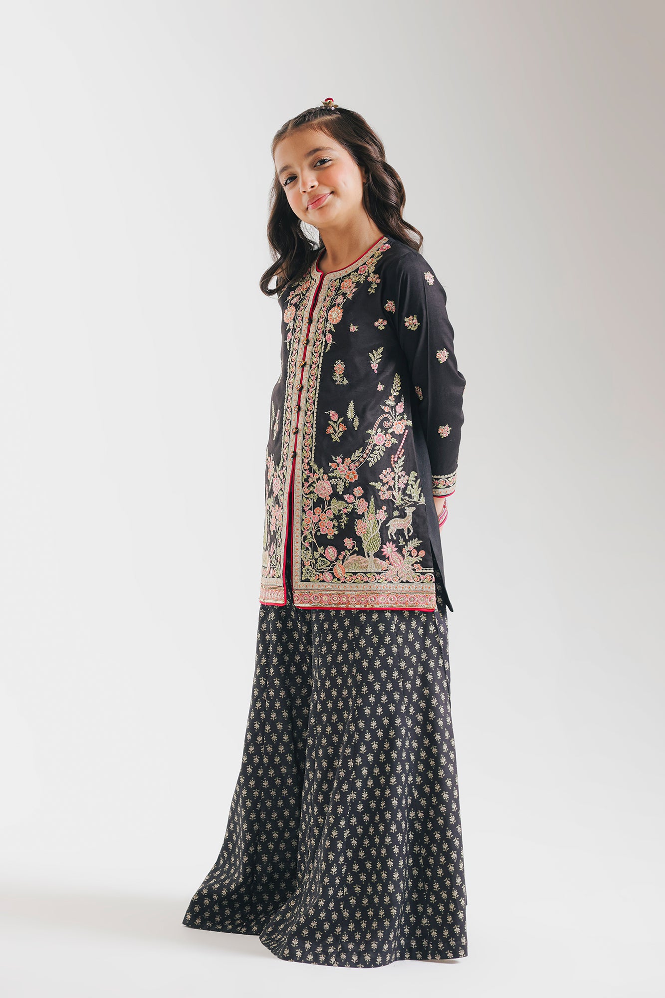 EMBROIDERED SUIT (E0800/404/901)