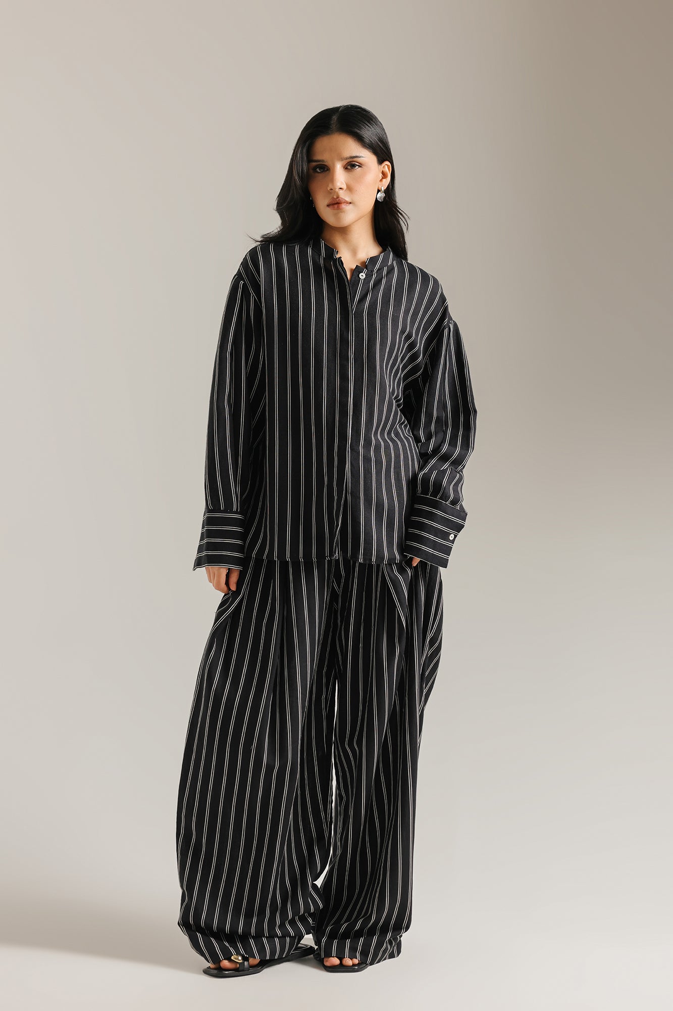 STRIPED SUIT (E0801/116/902)