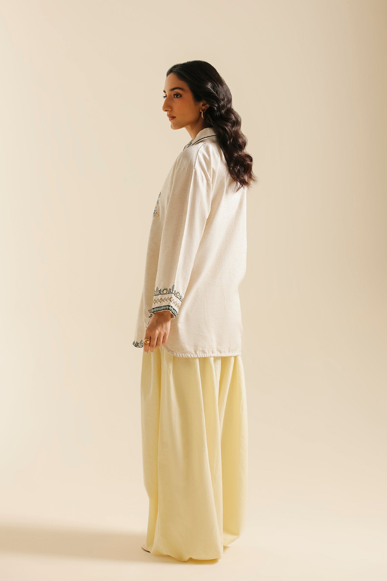 EMBROIDERED KURTI (E0840/119/005)