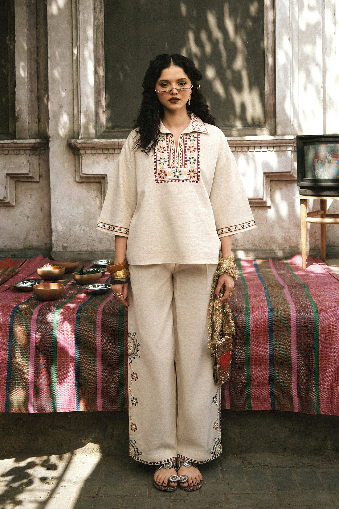 EMBROIDERED SUIT (E0842/119/005)