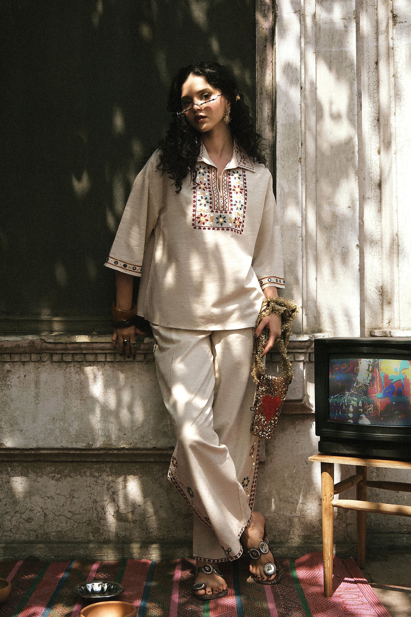 EMBROIDERED SUIT (E0842/119/005)