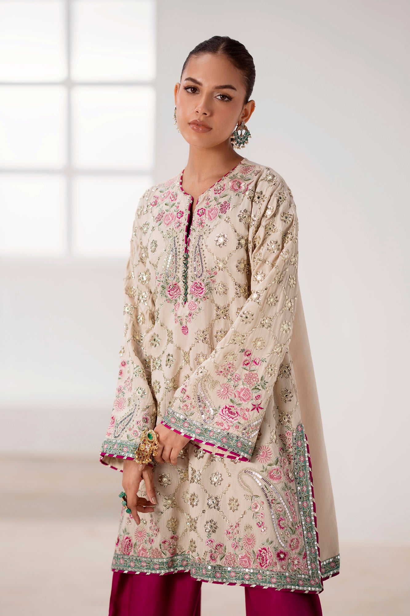 EMBROIDERED SUIT (E0851/104/006)