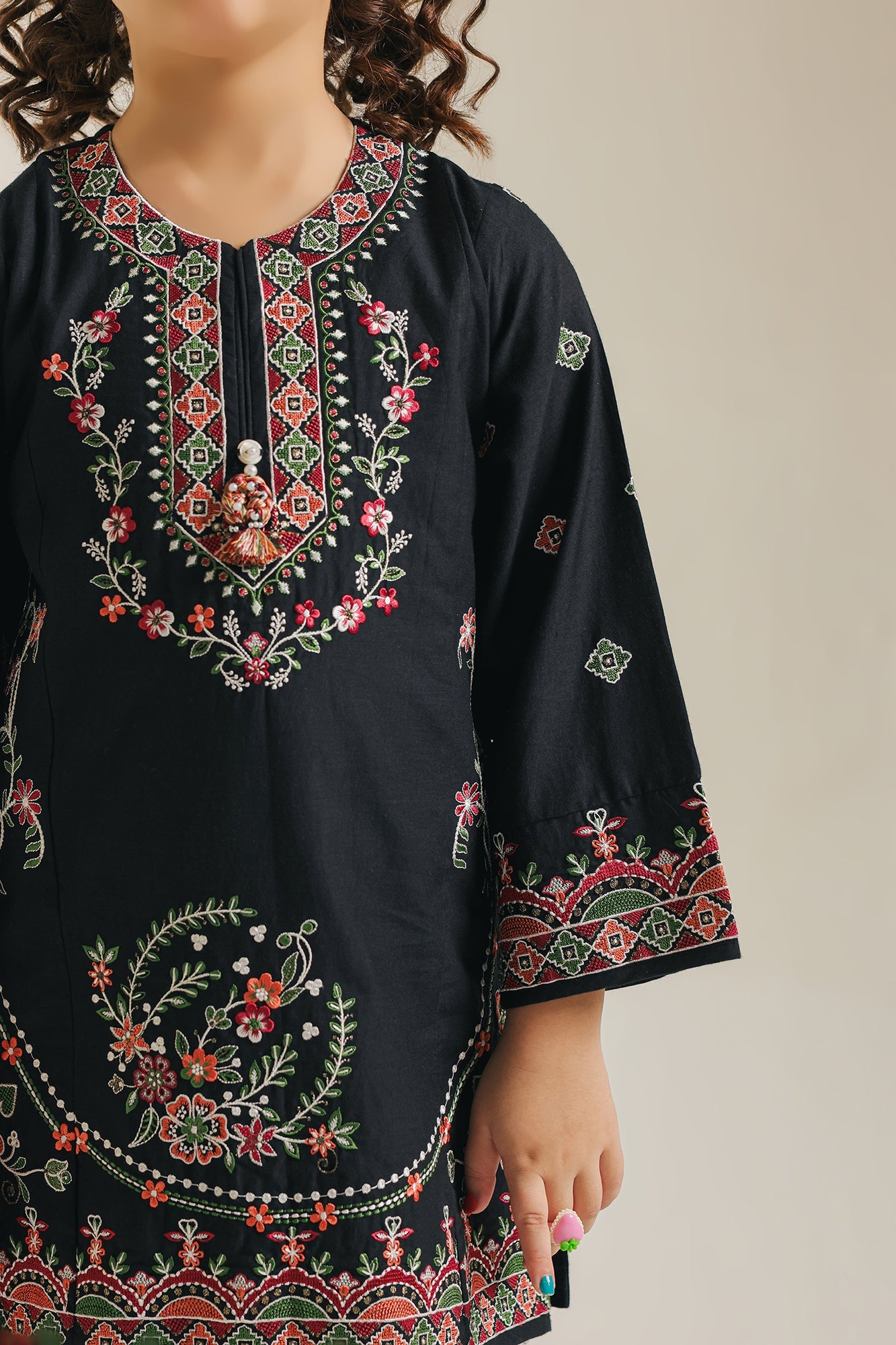EMBROIDERED SUIT (E0853/404/902)