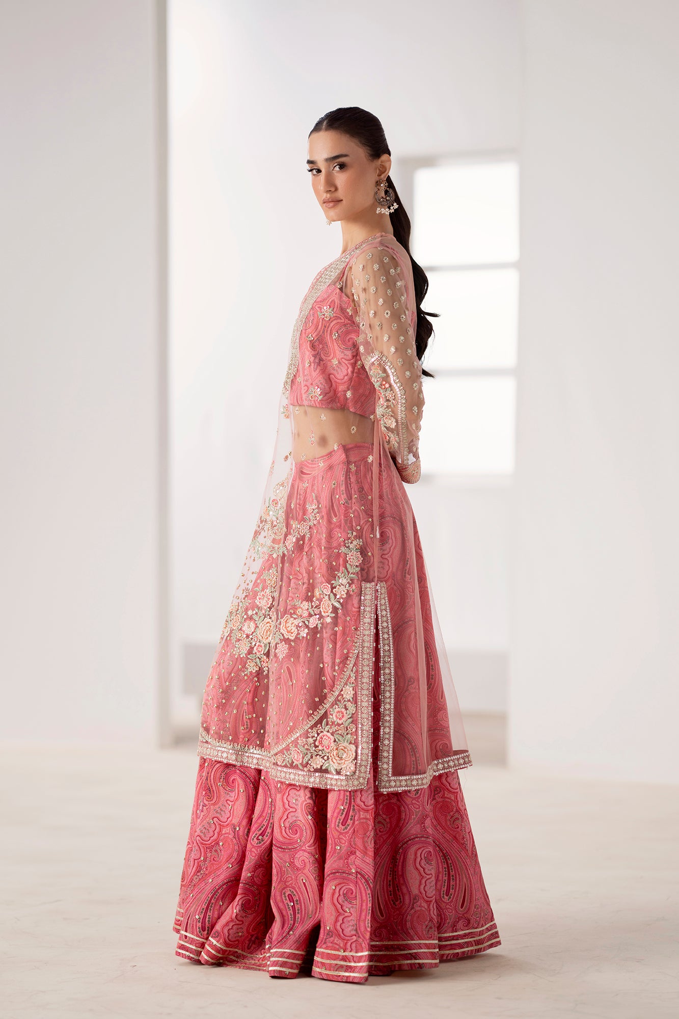 EMBROIDERED SUIT (E0908/104/315)