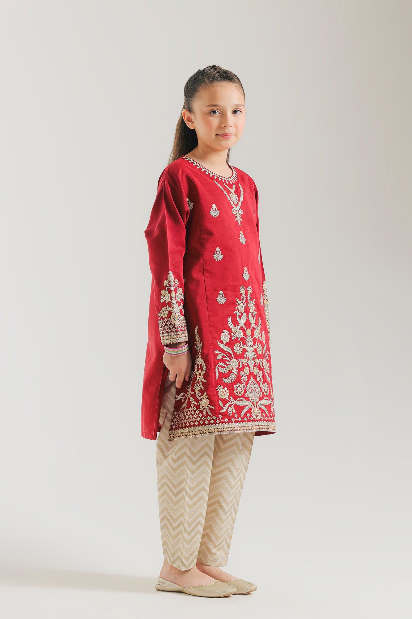 EMBROIDERED SUIT (E0944/404/416 E0944/304/416)