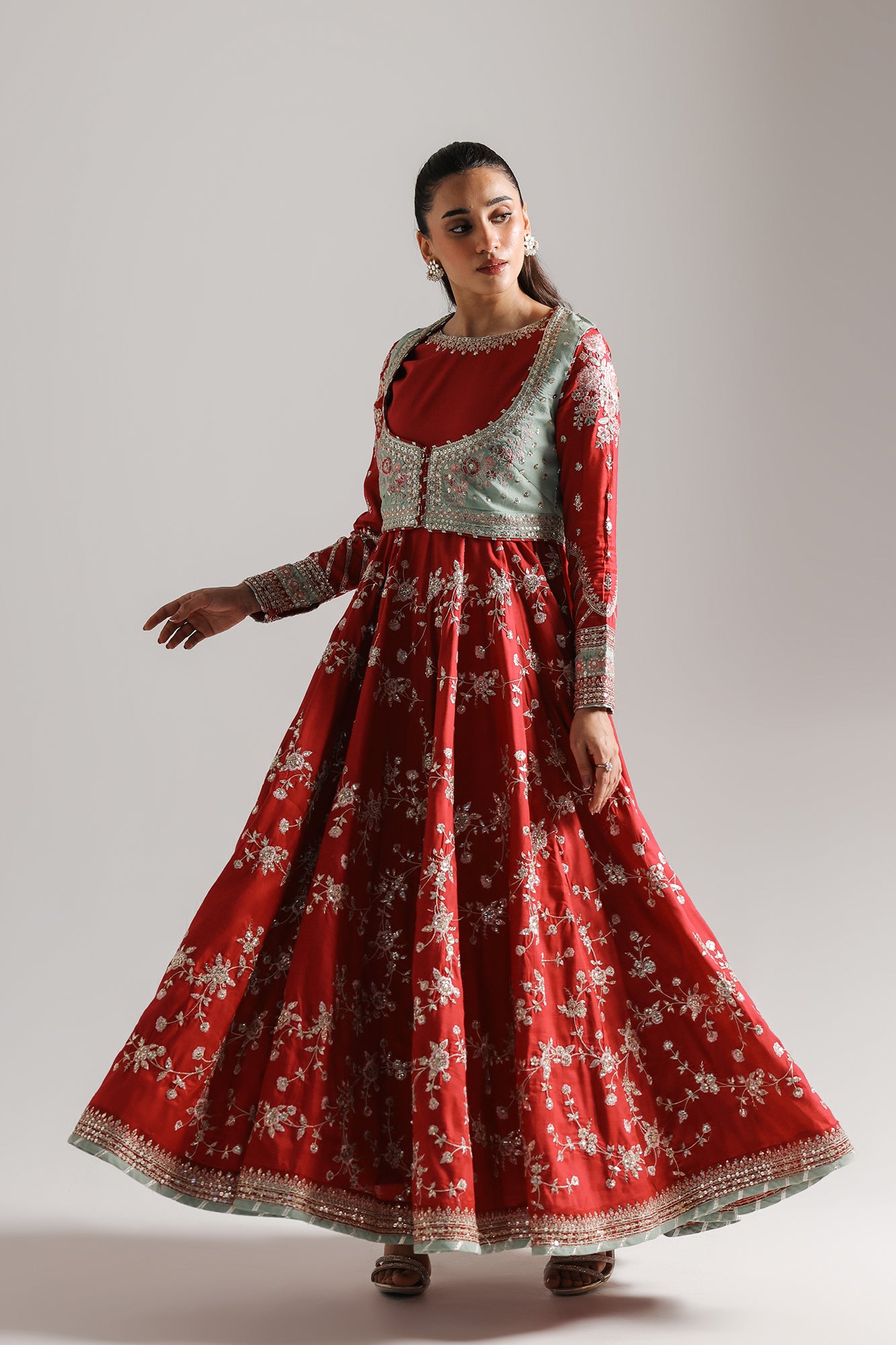 EMBROIDERED PISHWAS (E0954/104/808)