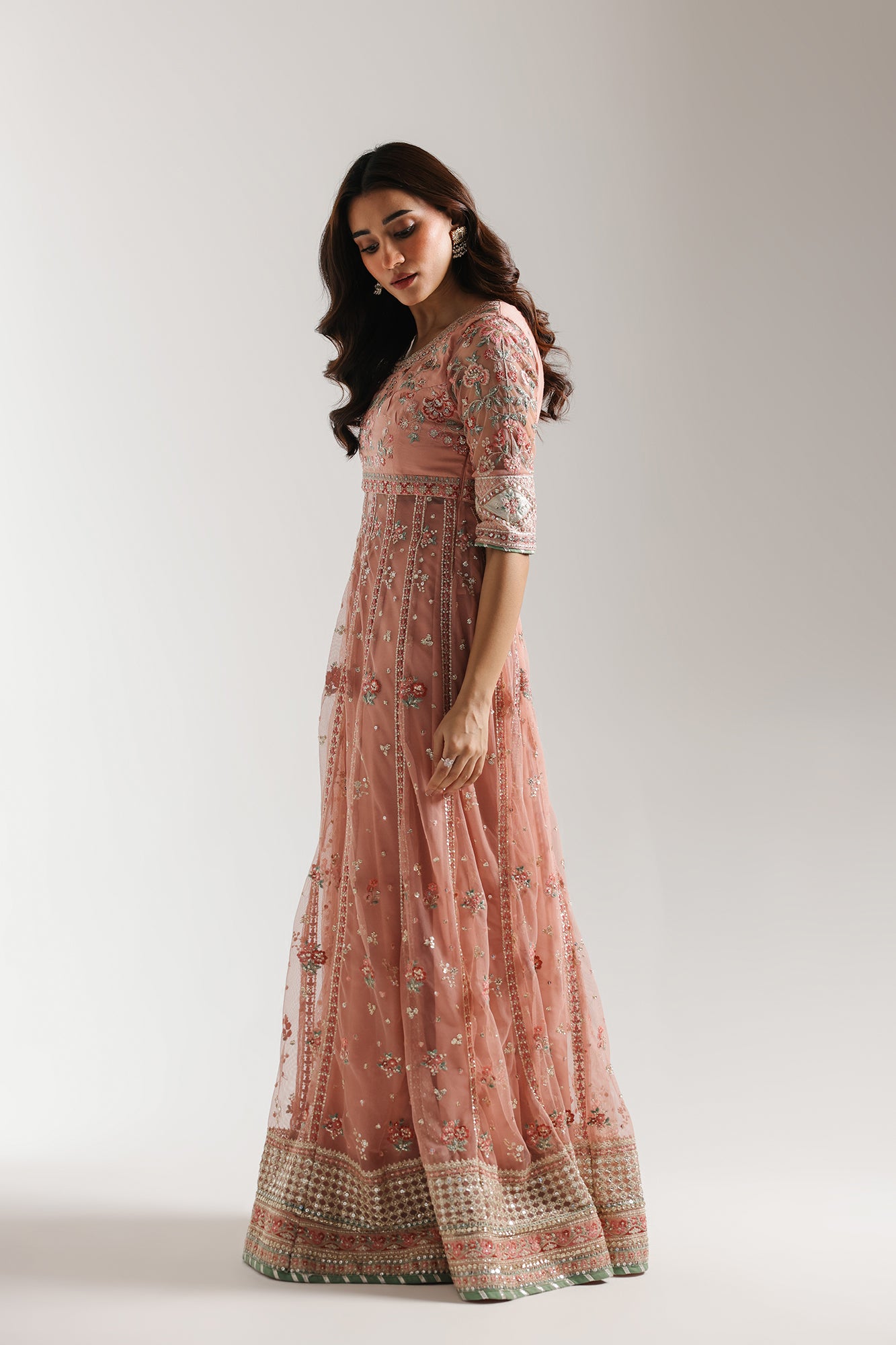 EMBROIDERED SUIT (E0958/104/314)