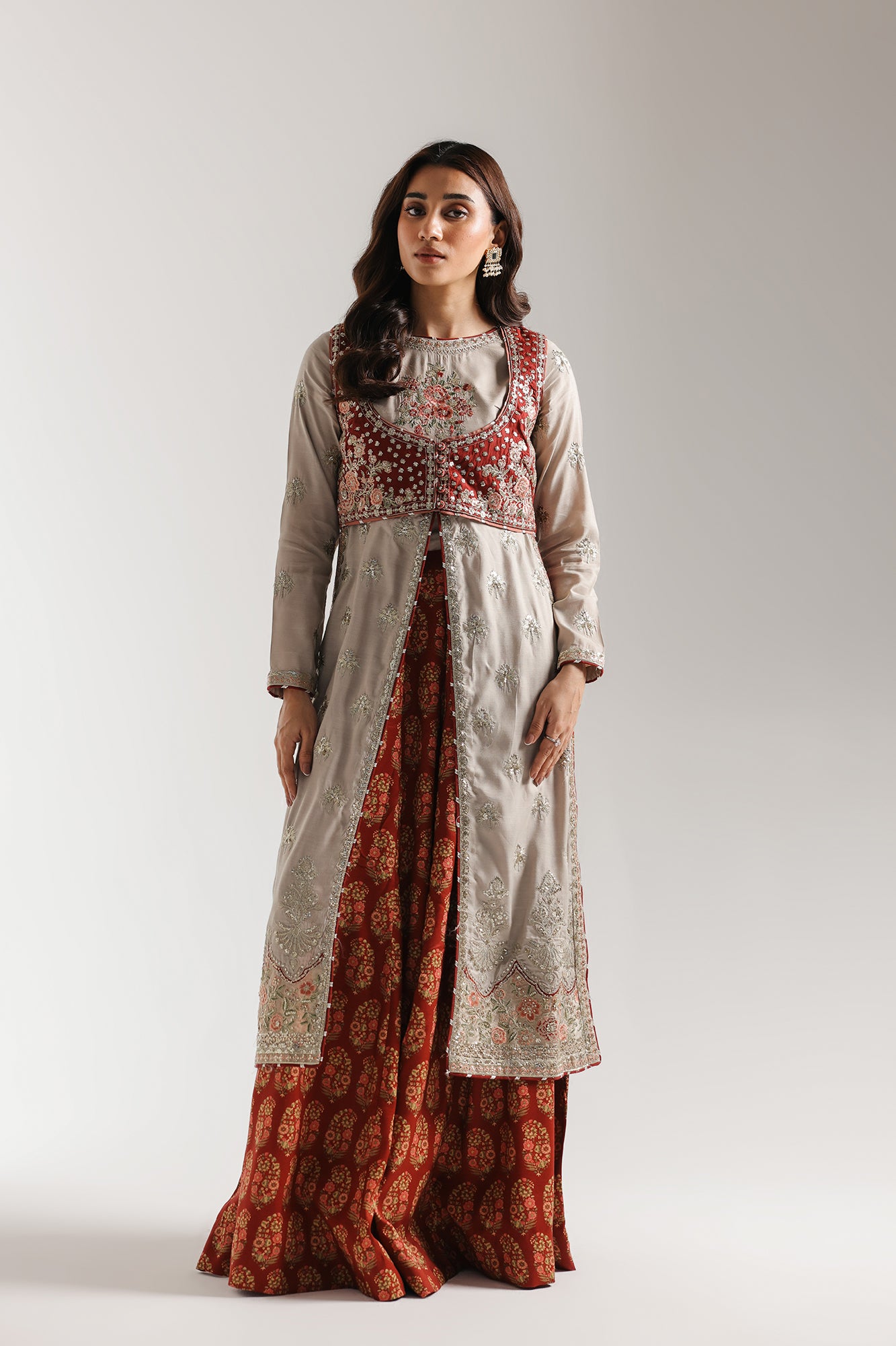 EMBROIDERED SUIT (E0959/104/003)