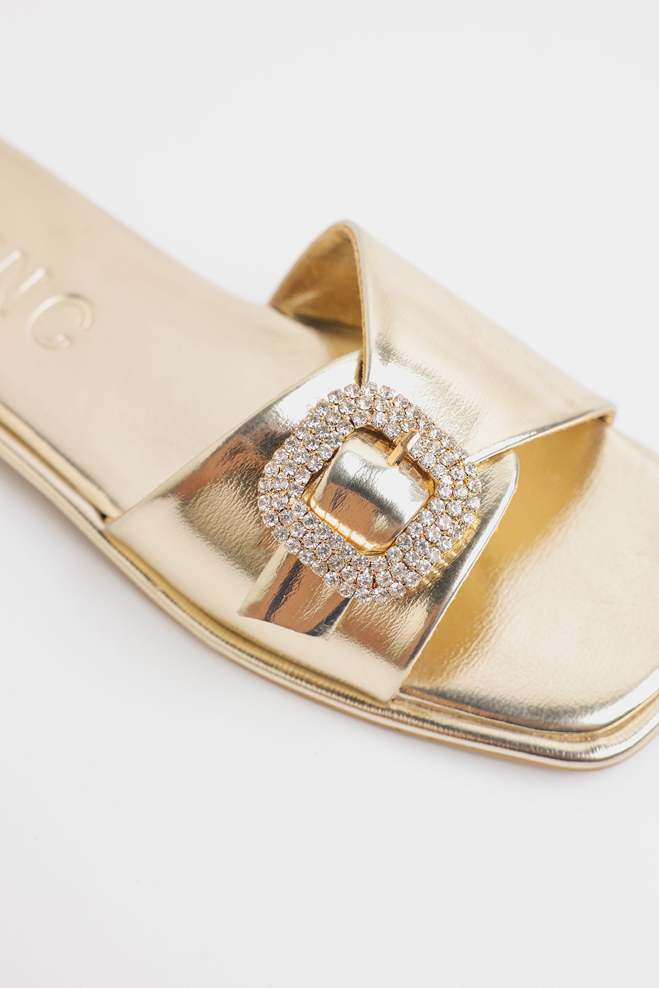 SANDAL (E0964/109/131)