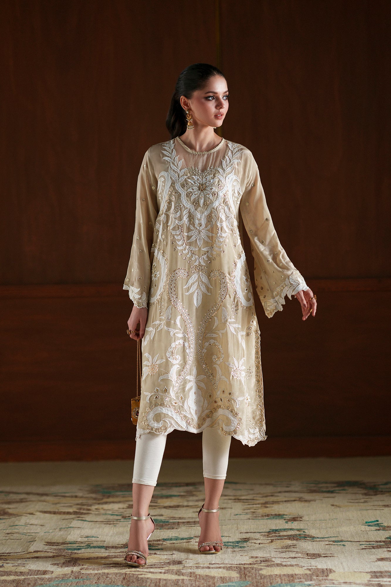 EMBROIDERED SHIRT (E1019/104/112)