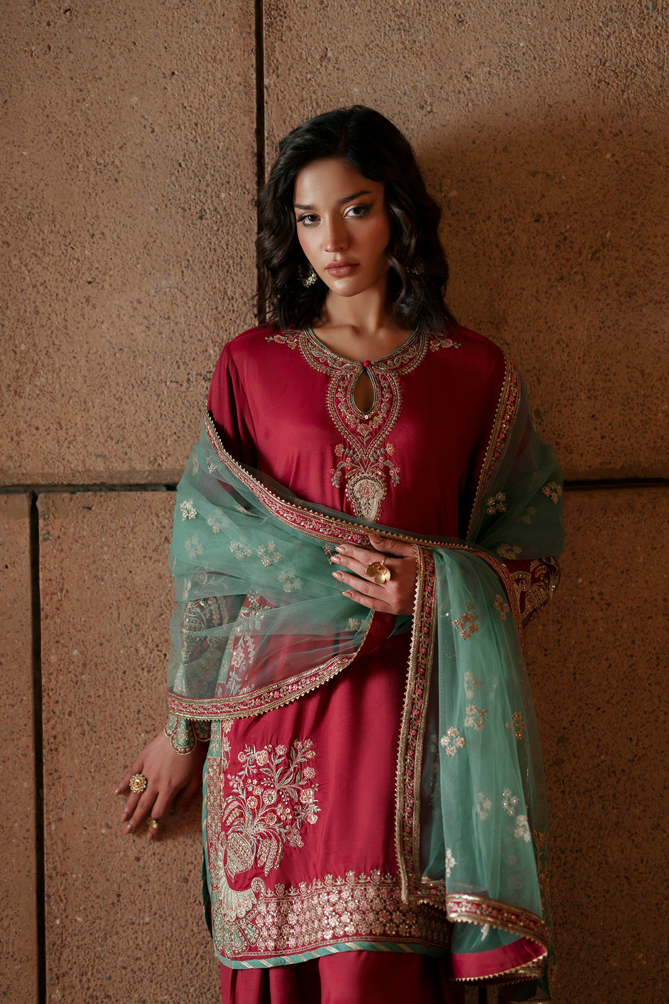 EMBROIDERED SUIT (E1030/104/416)