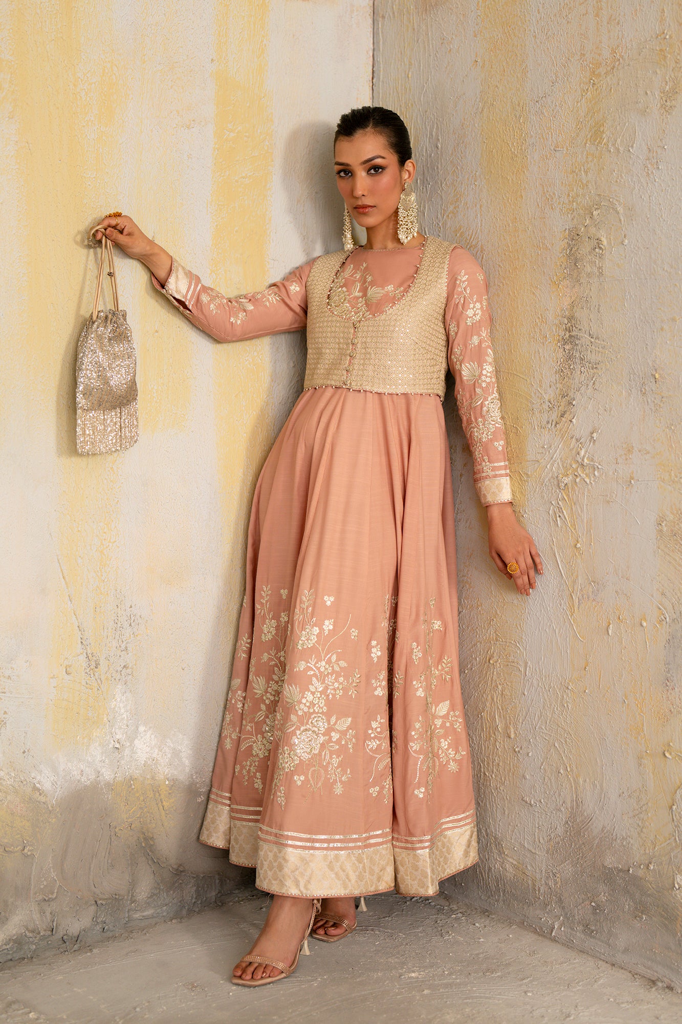 EMBROIDERED PISHWAS (E1053/104/326)