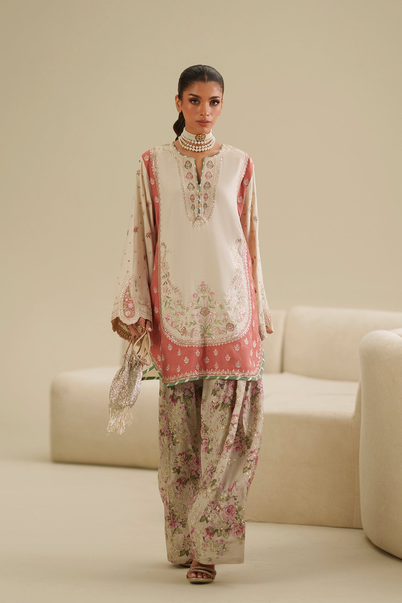 EMBROIDERED SUIT (E1059/104/005)