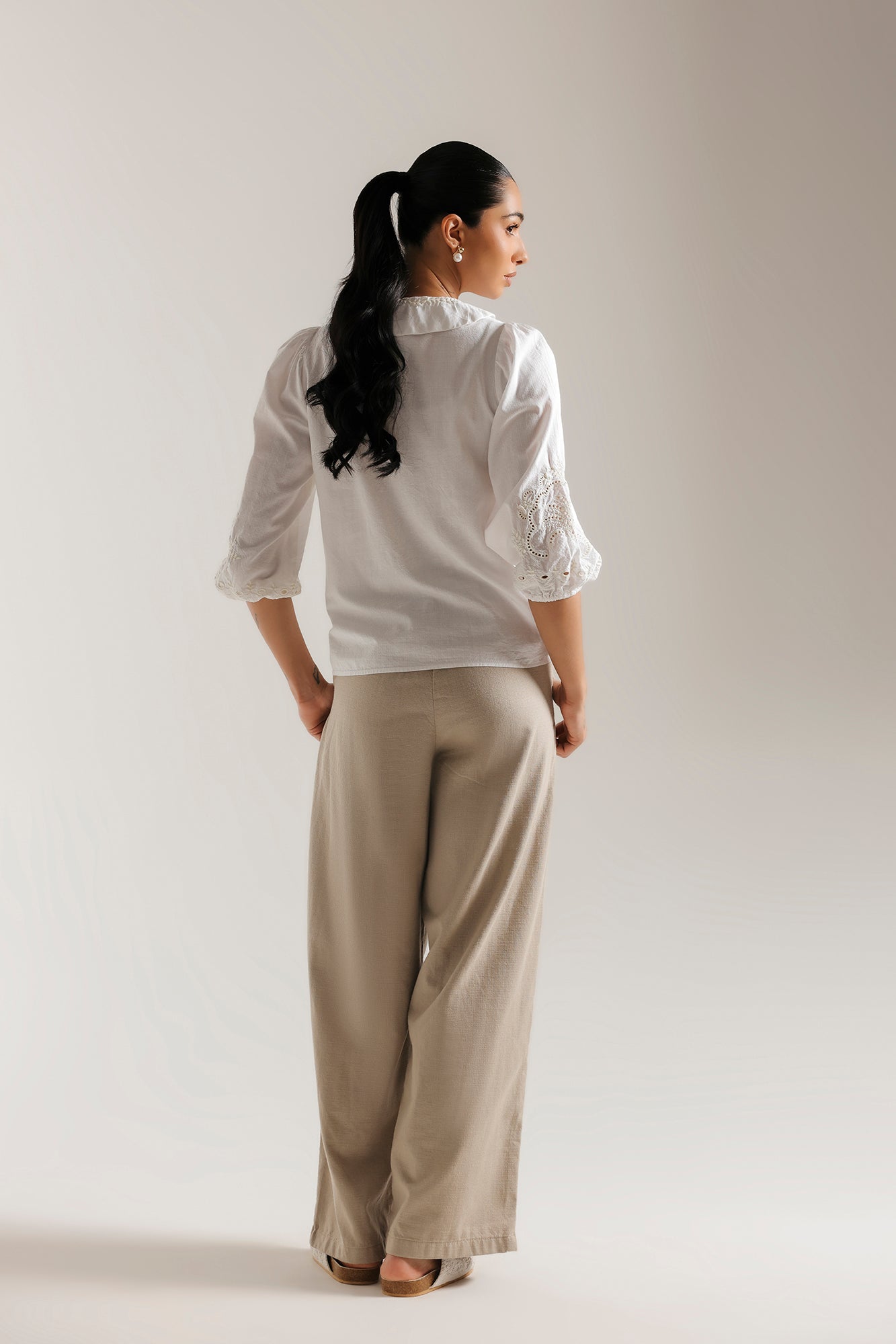 EMBROIDERED SHIRT (E1109/101/002)
