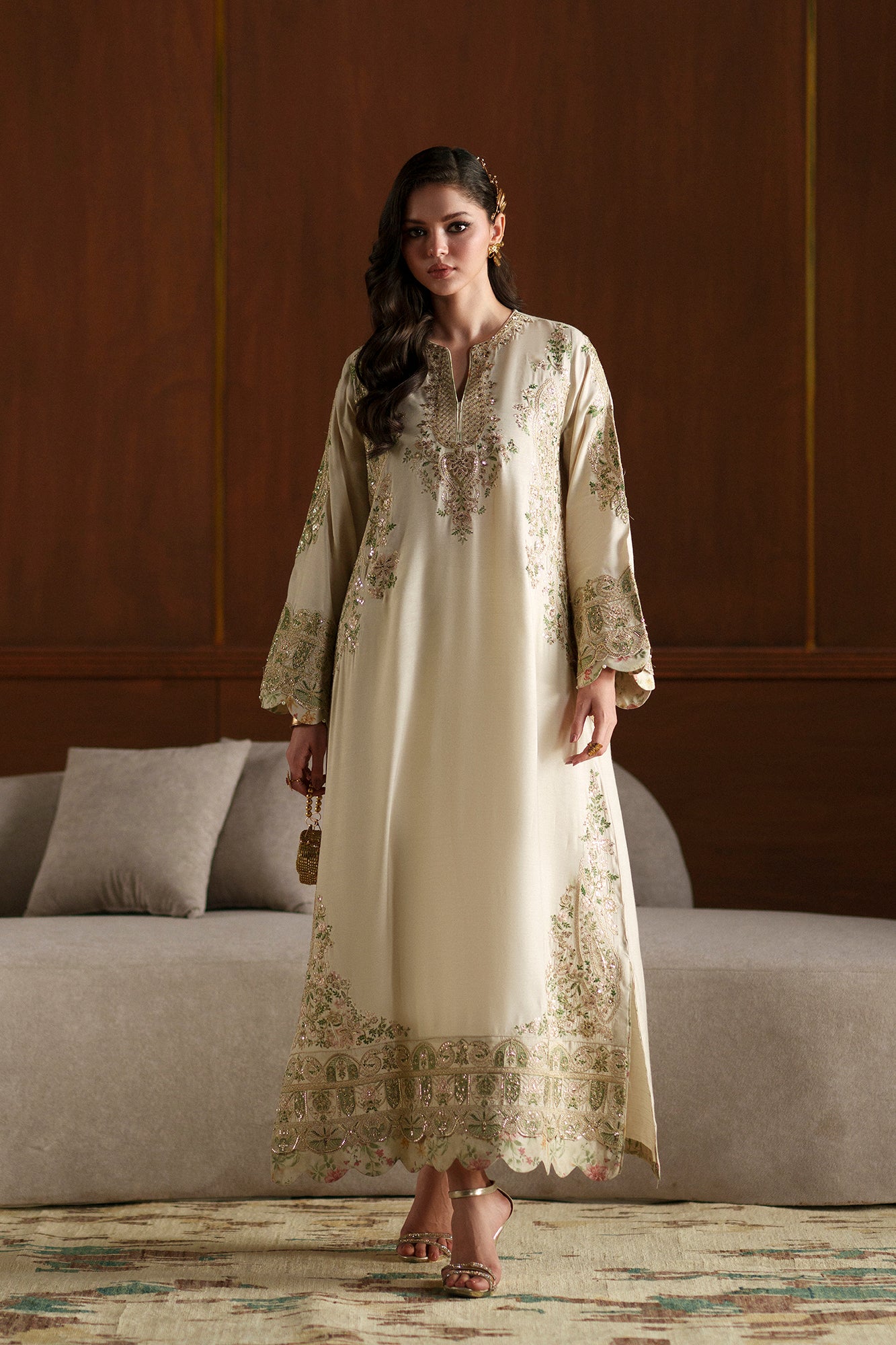 EMBROIDERED KAFTAN (E1112/104/006)