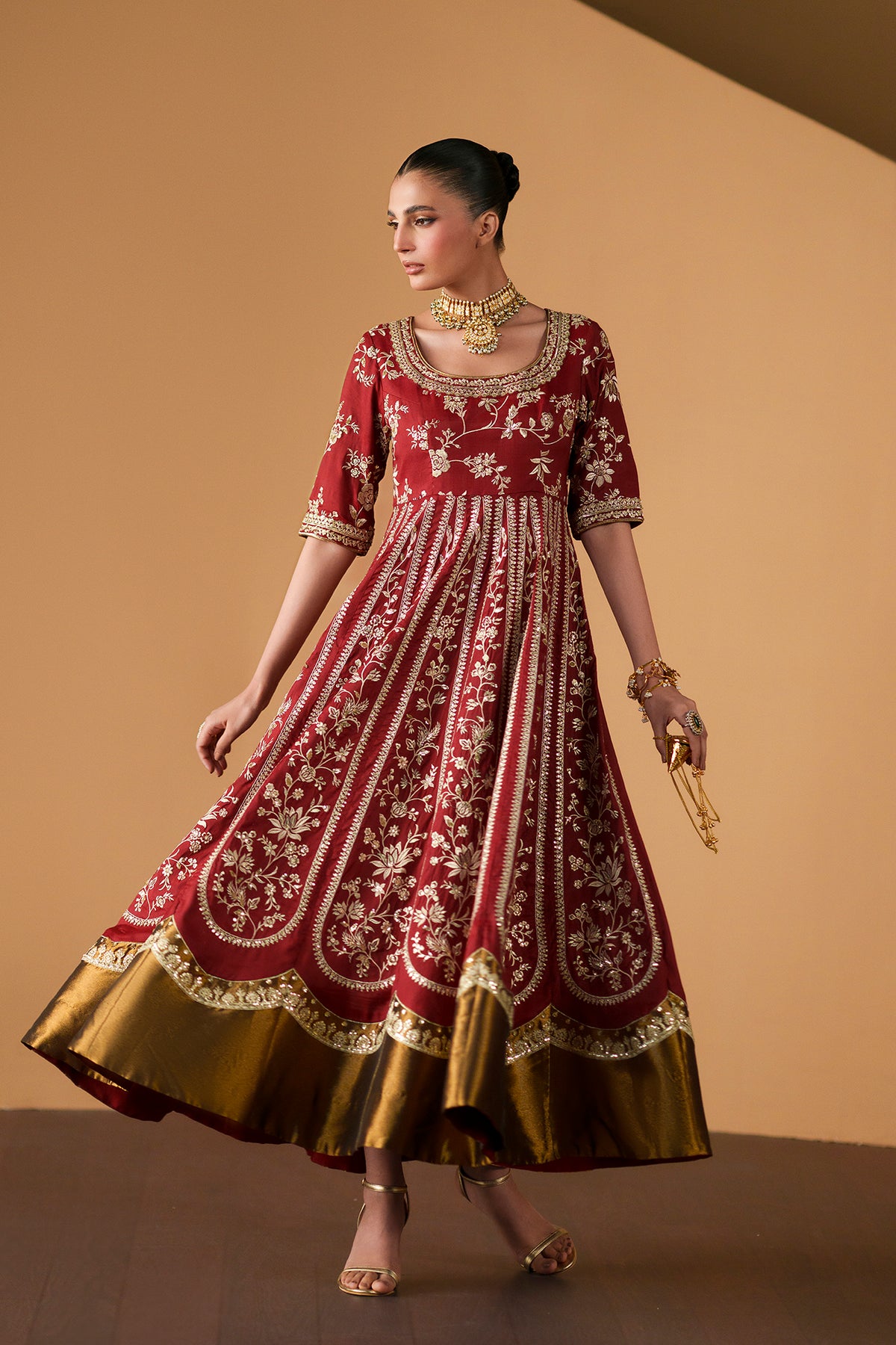 EMBROIDERED DRESS (E1235/104/305)