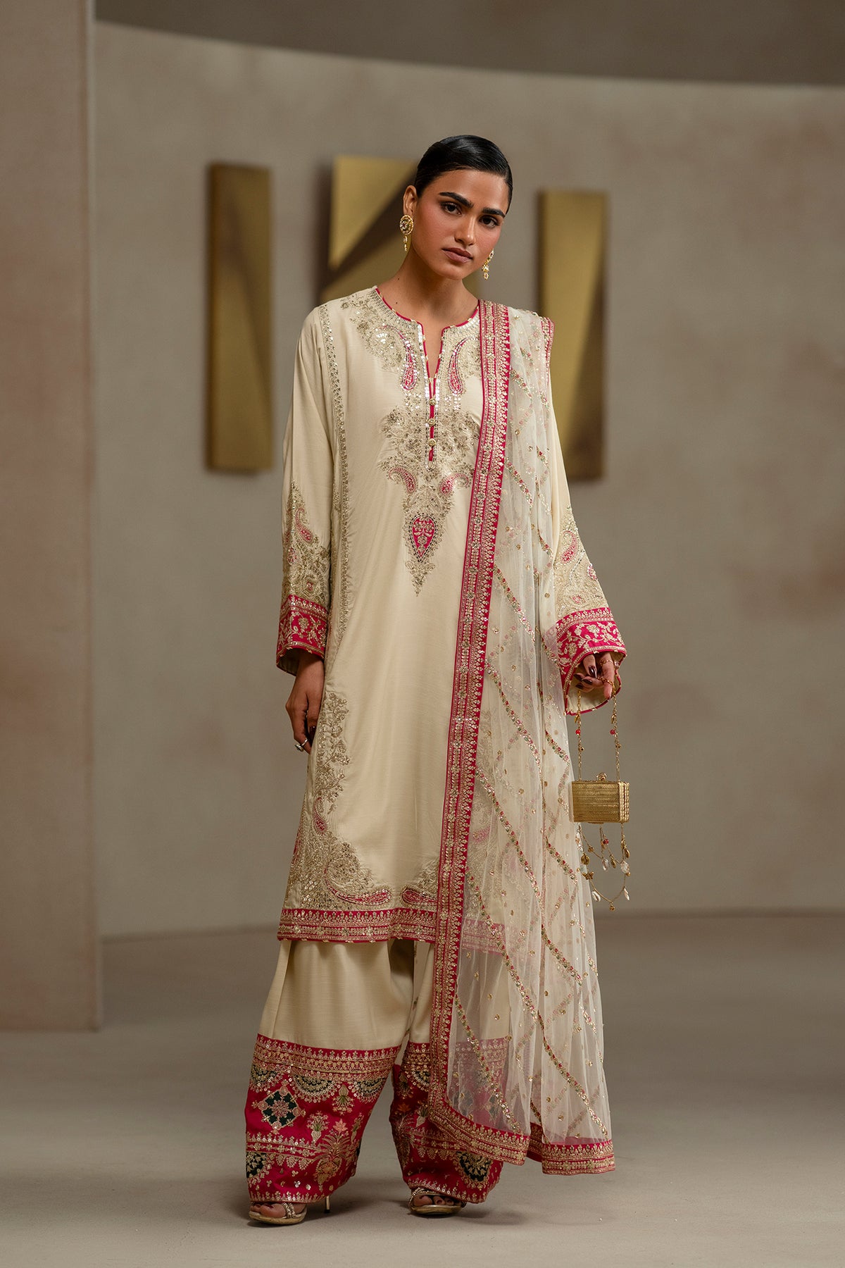 EMBROIDERED SUIT (E1239-104-004)