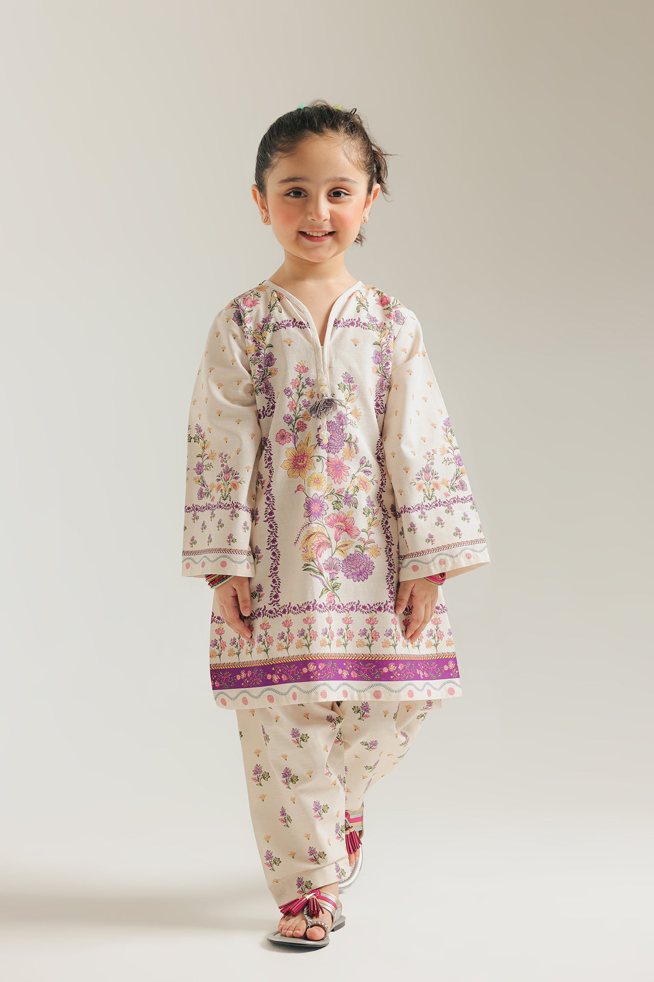 EMBROIDERED SUIT (E1301/402/002)